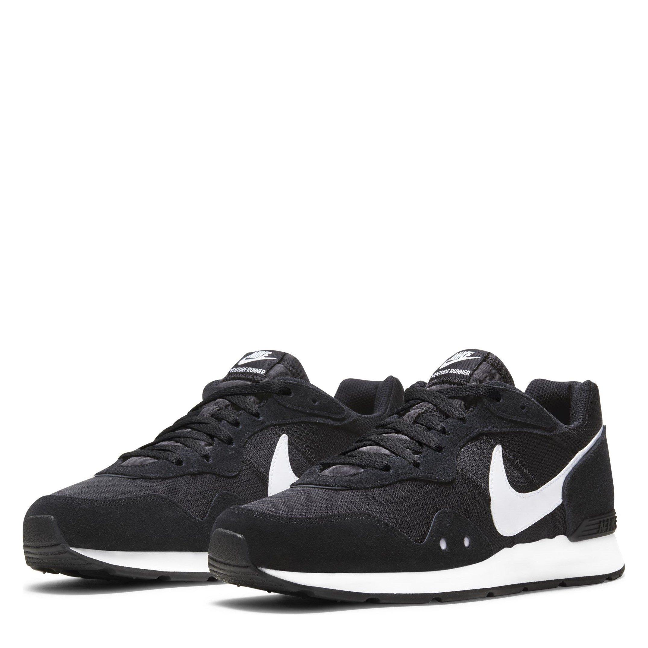 Black/White - Nike - Venture Runner Trainers Mens - 3