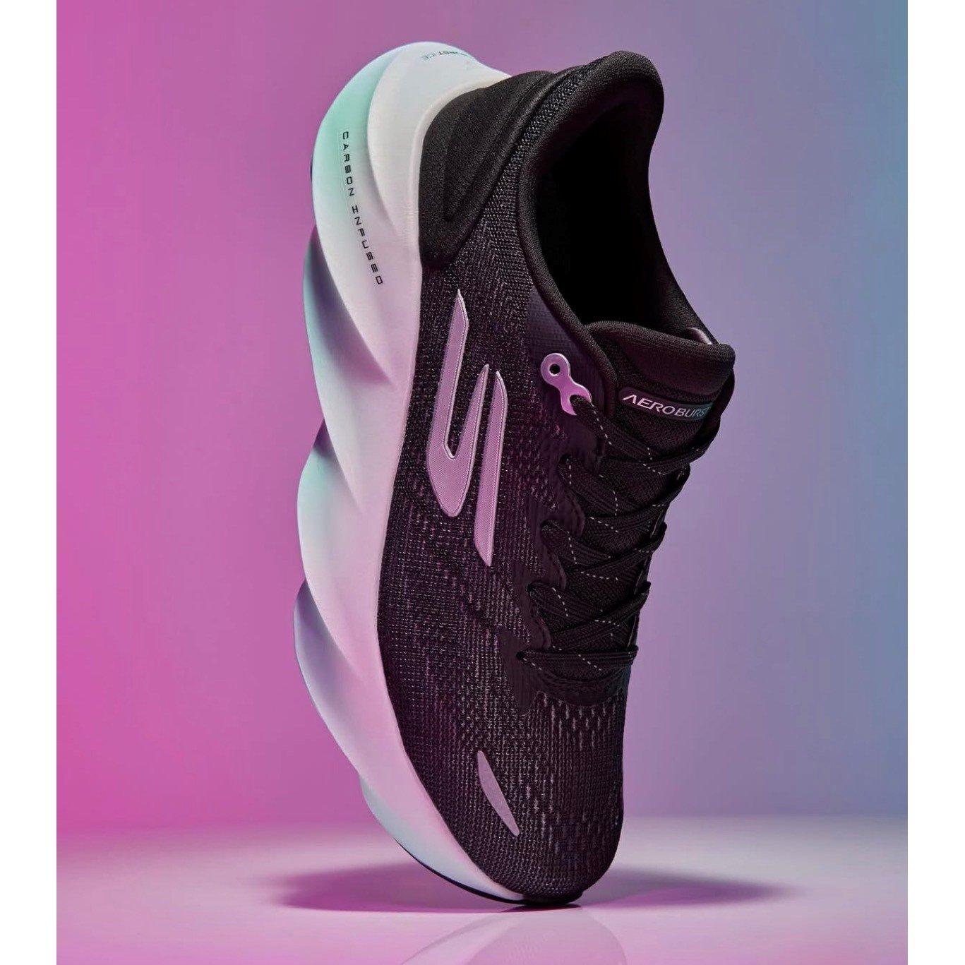 Black/White - Skechers - AERO Burst Running Trainers Mens - 6