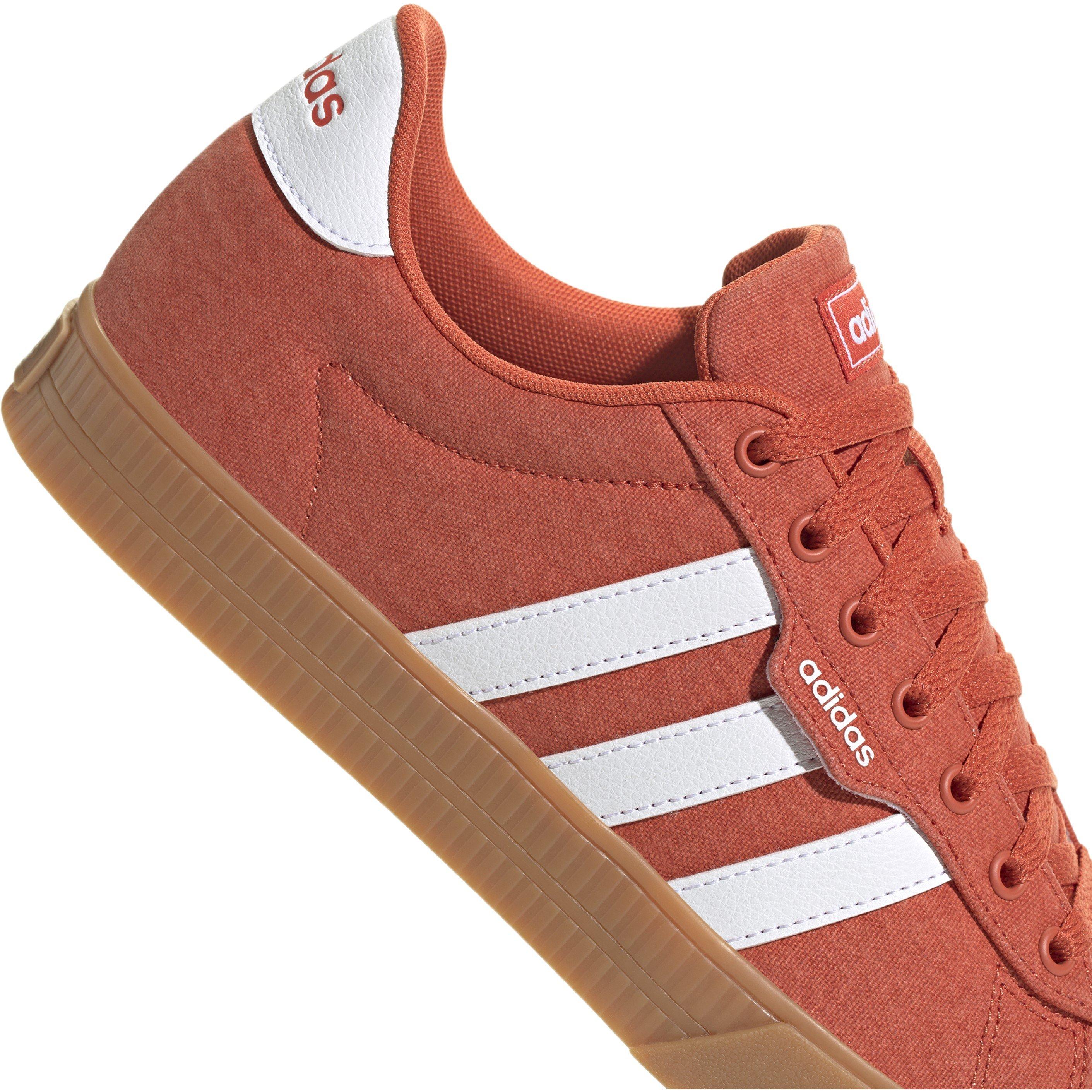 Preloved Rood - adidas - Daily 3.0 Runners - 7