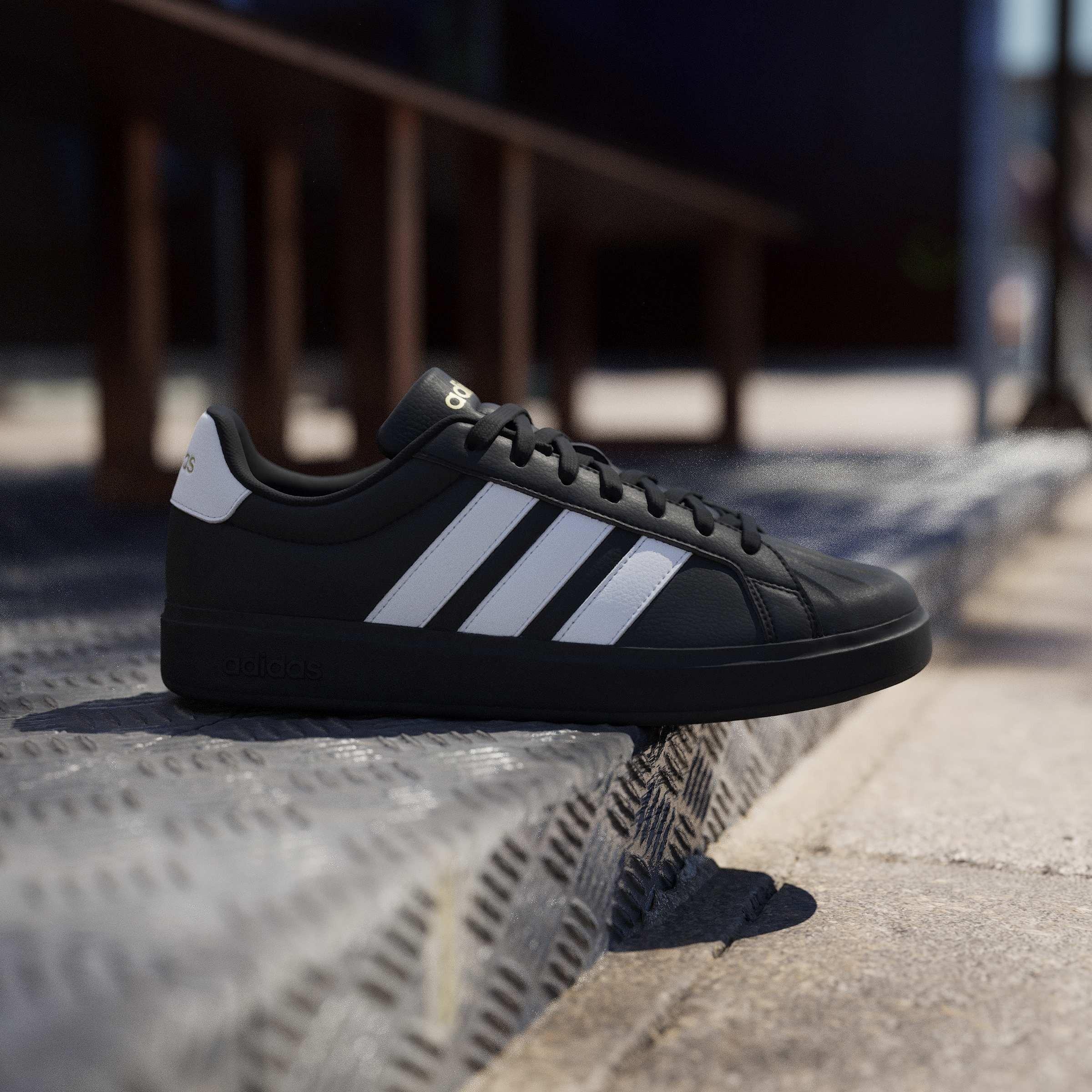 Blk/White/Gold - adidas - Streettalk Mens Shoes - 10