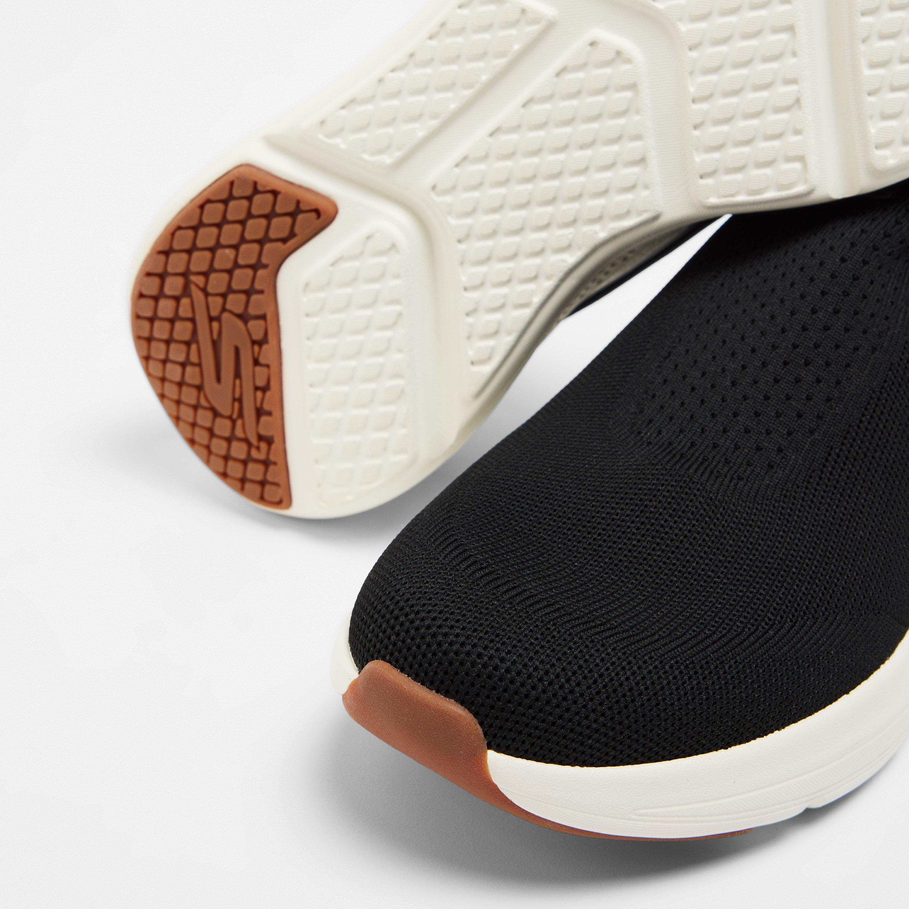 Black - Skechers - Men's Runners - 3