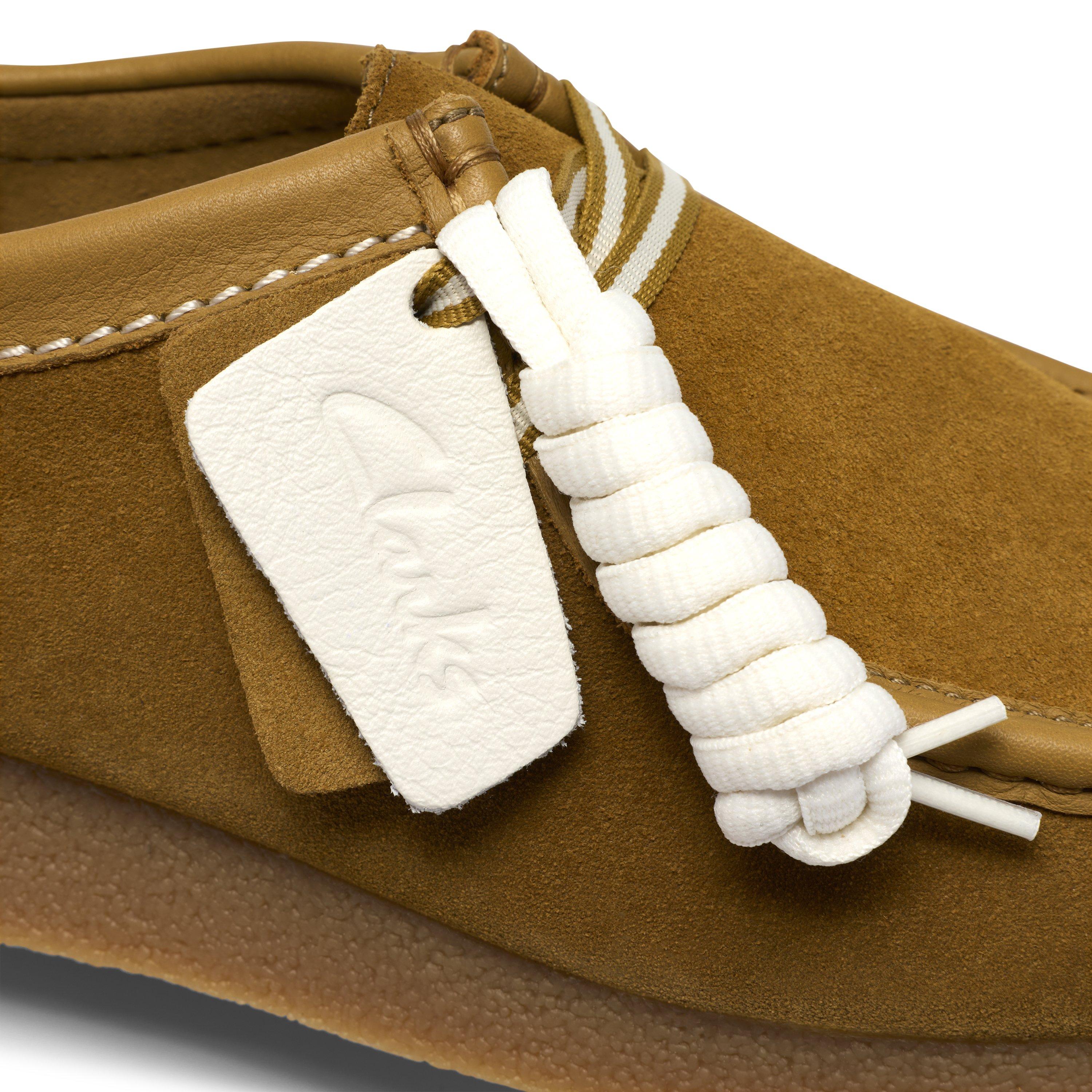 Ochre Suede - Clarks - Men's Wallabee Moc Toe Formal Shoes - 8