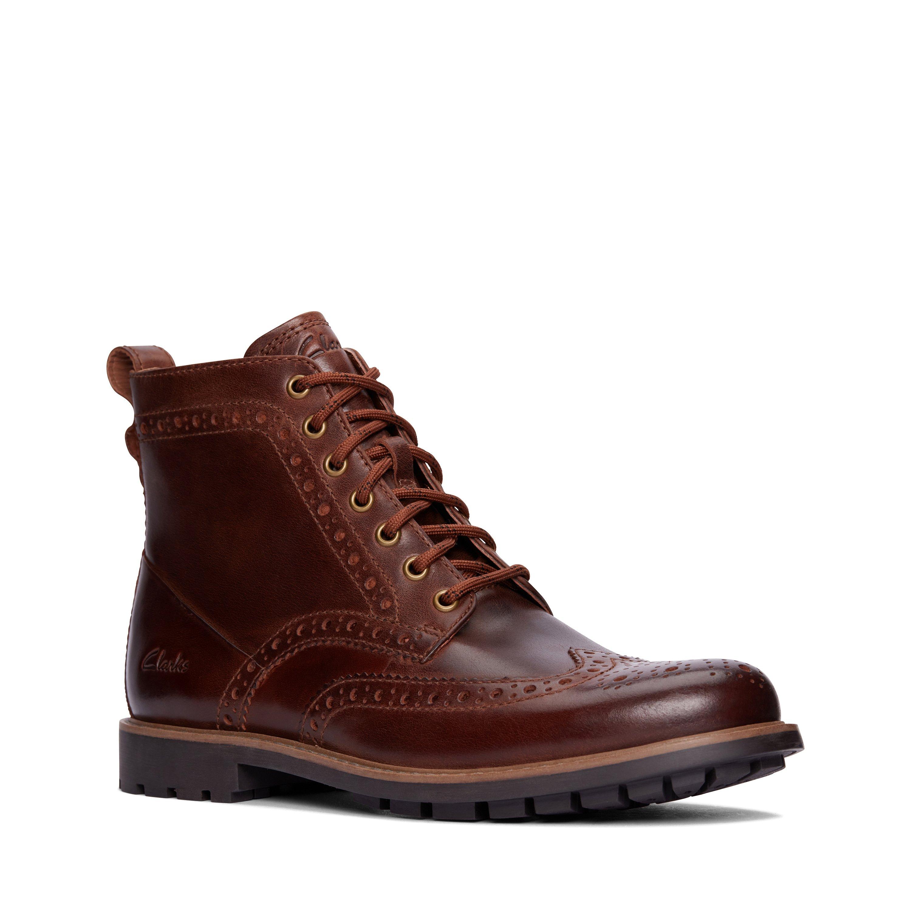 Bruin Leer - Clarks - Men's Westcombe Brogue Boots - 2