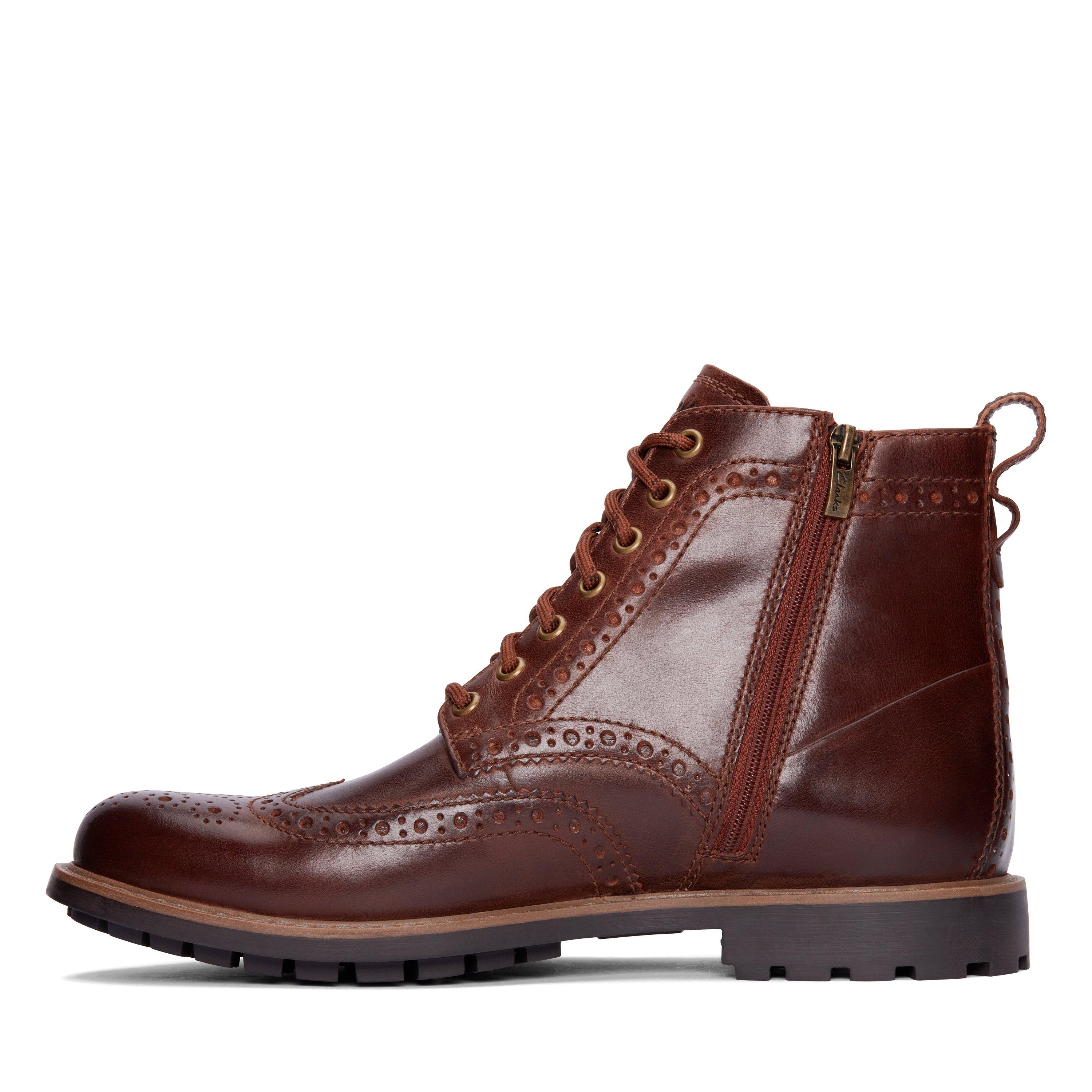 Bruin Leer - Clarks - Men's Westcombe Brogue Boots - 5