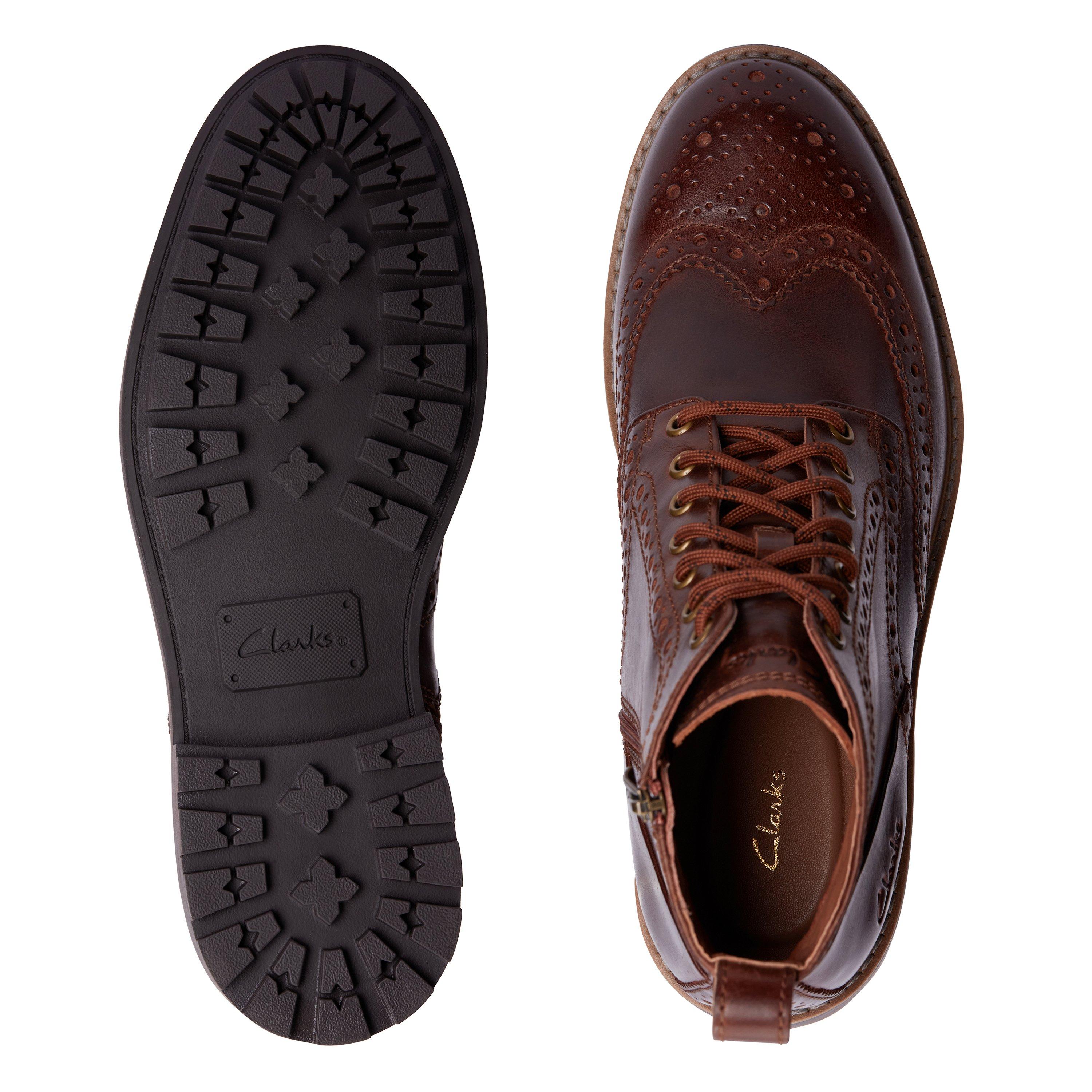 Bruin Leer - Clarks - Men's Westcombe Brogue Boots - 7