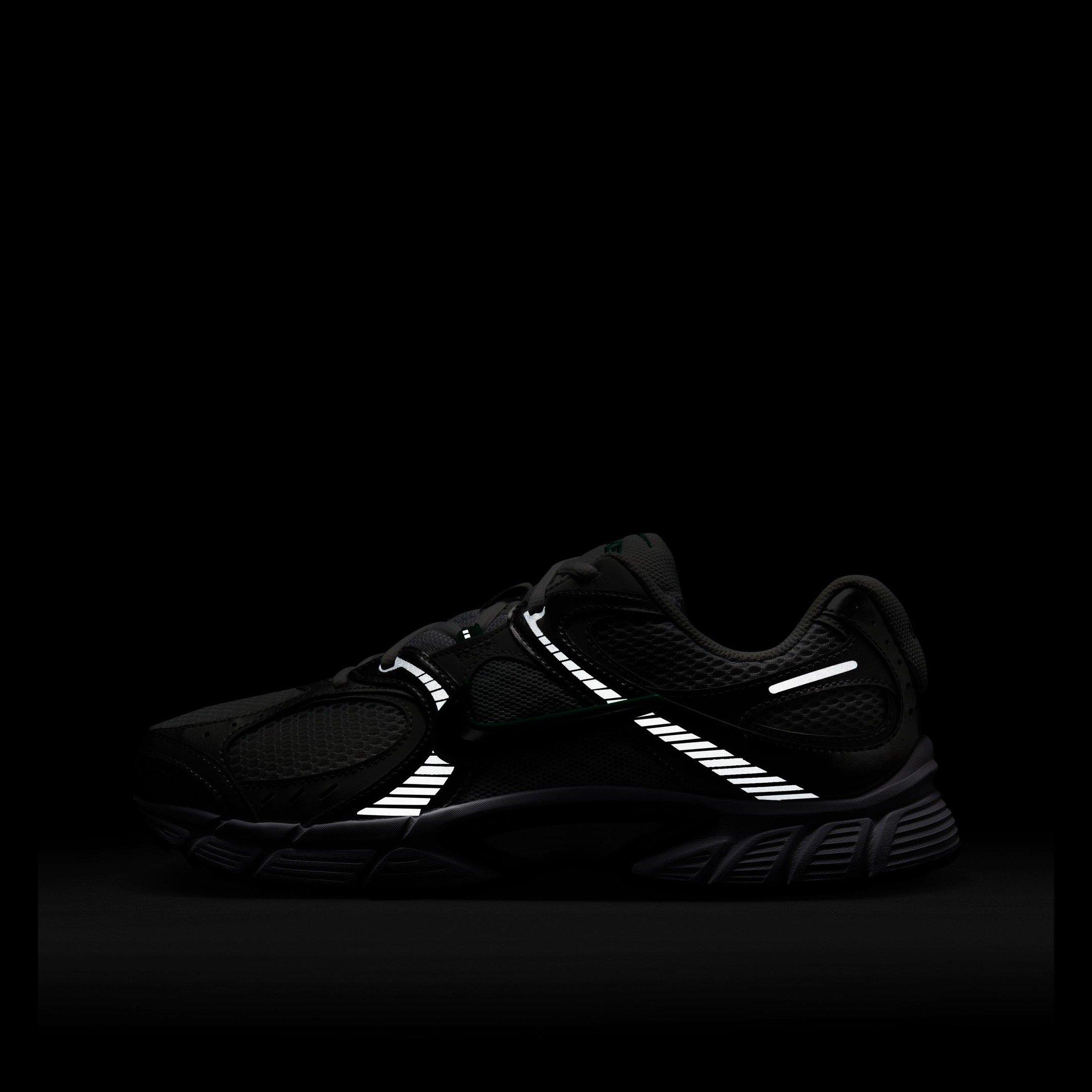 White/Black - Nike - V5 RNR Mens Shoes - 11