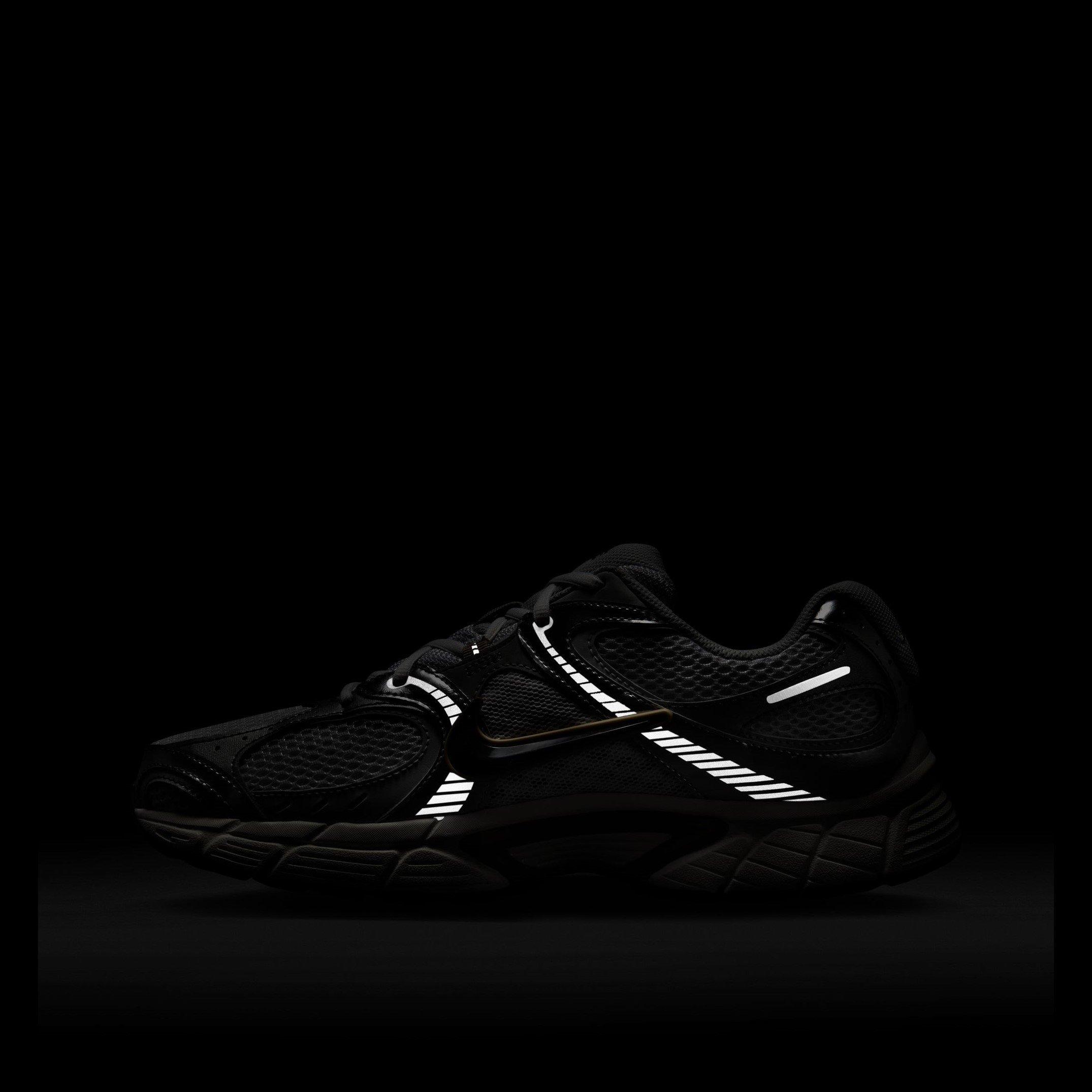 White/Ash-Beige - Nike - V5 RNR Mens Shoes - 12