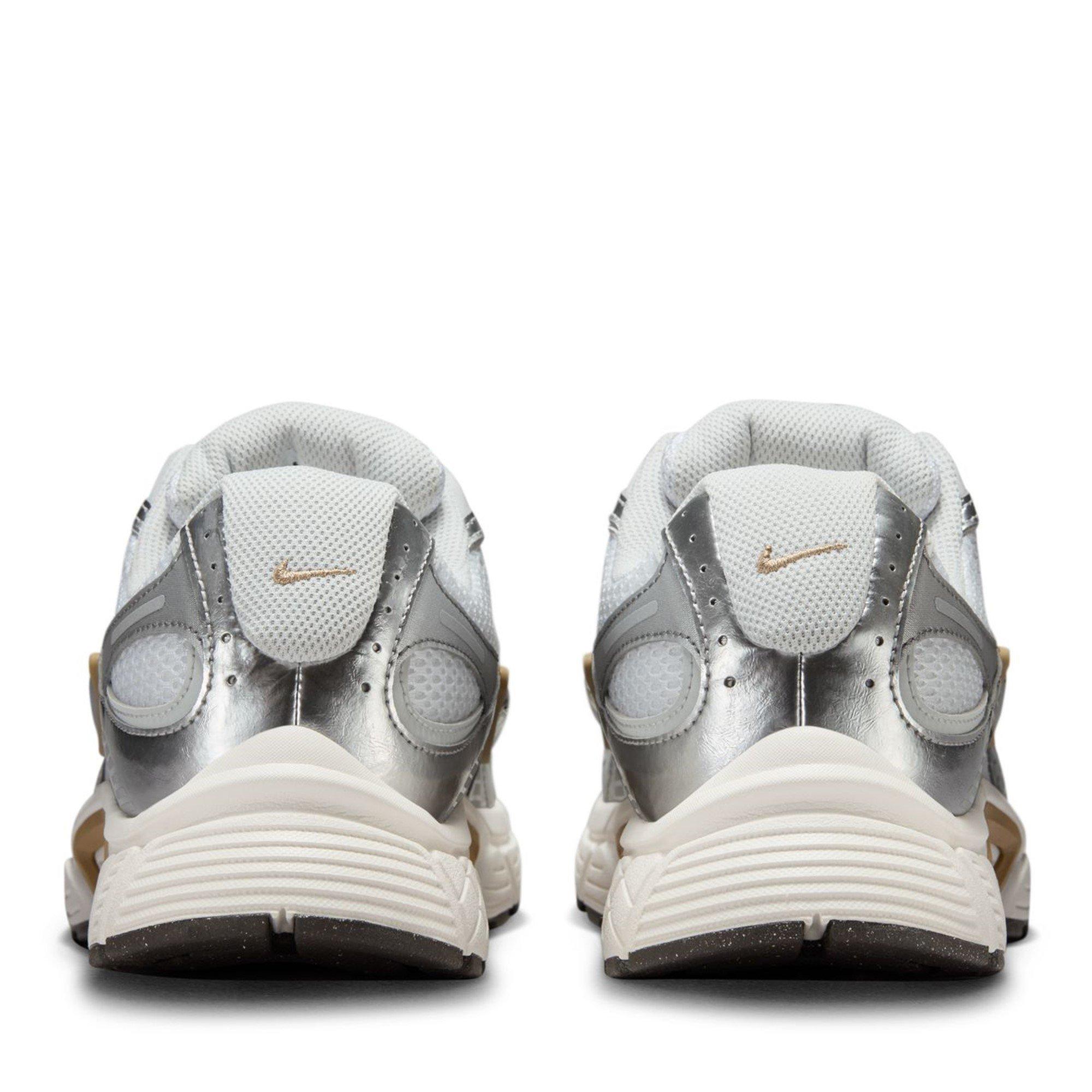 White/Ash-Beige - Nike - V5 RNR Mens Shoes - 4