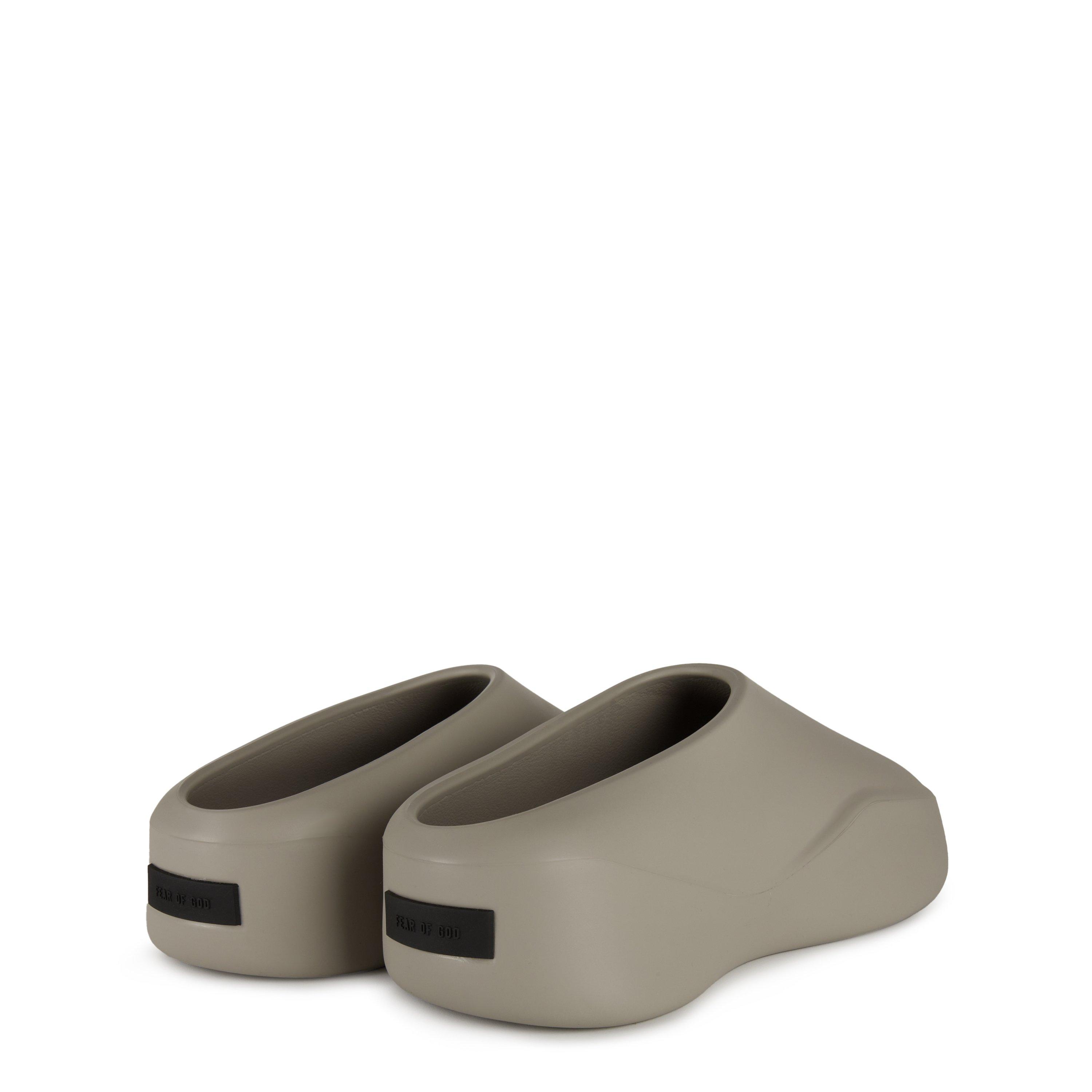 Fear Of God | Eva Runner | Flat Mules | Cruise Fashion