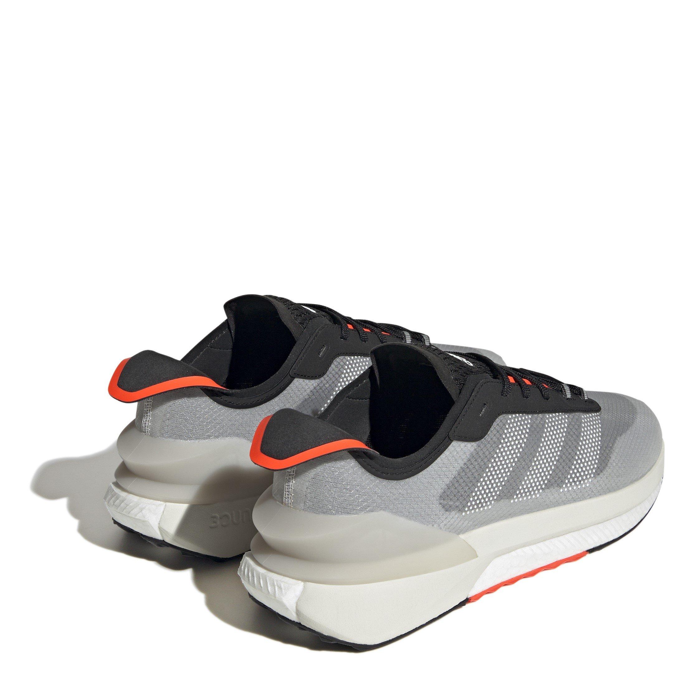 Zwart/Rood - adidas - Avryn Trainers Mens - 4