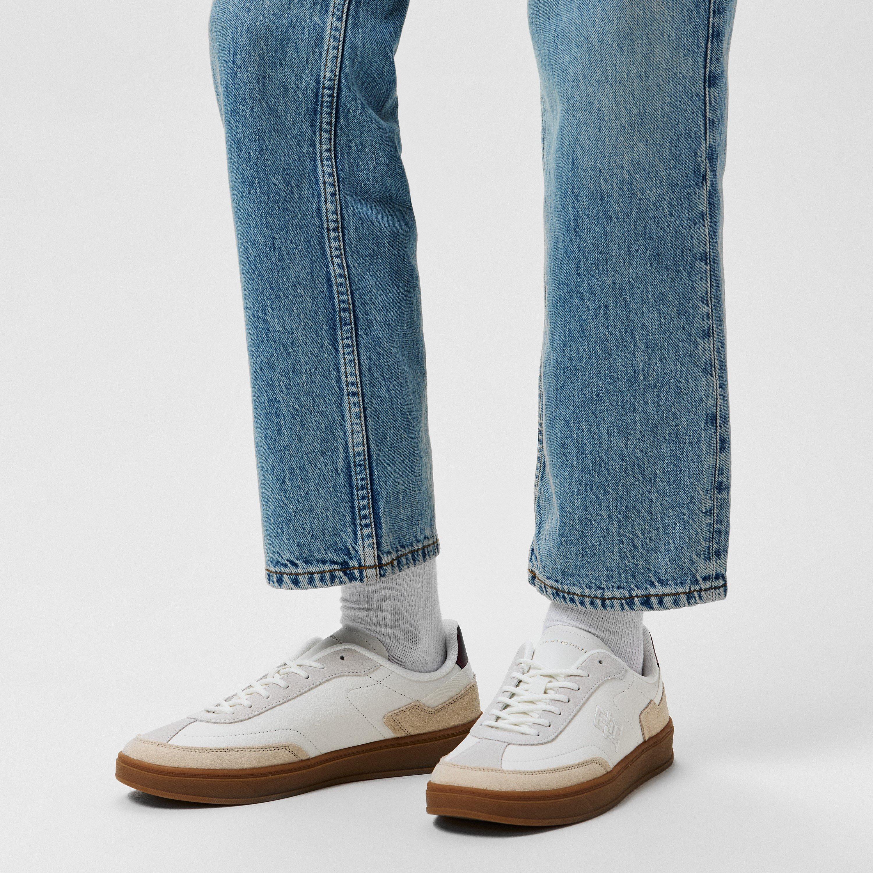 Classic Beige - Tommy Hilfiger - Gum Sole Low Top Trainers - 2