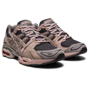 Asics Sportstyle Twin Serve Trainers
