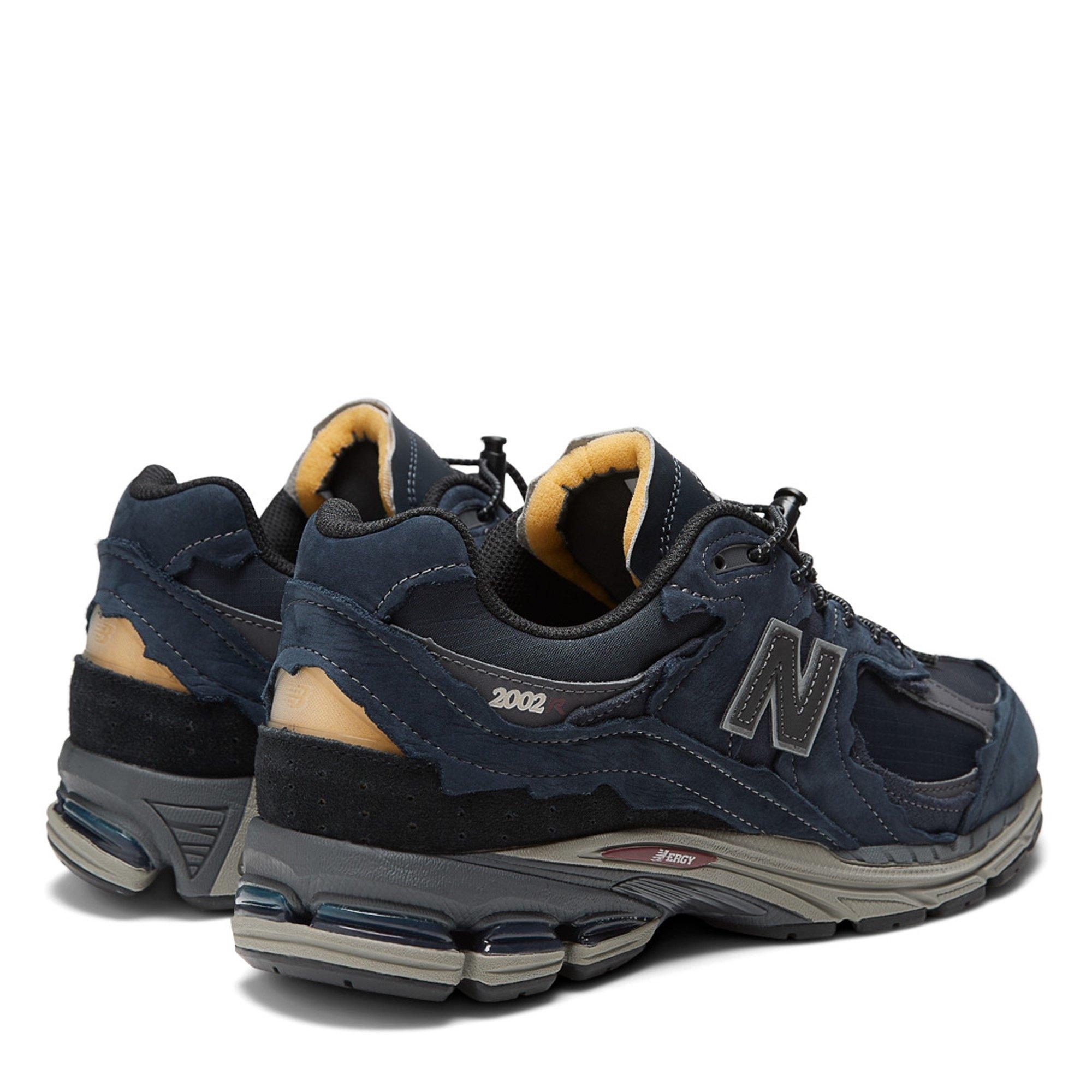 New Balance 2002R 