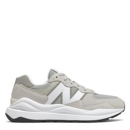 New Balance 5740 Trainers