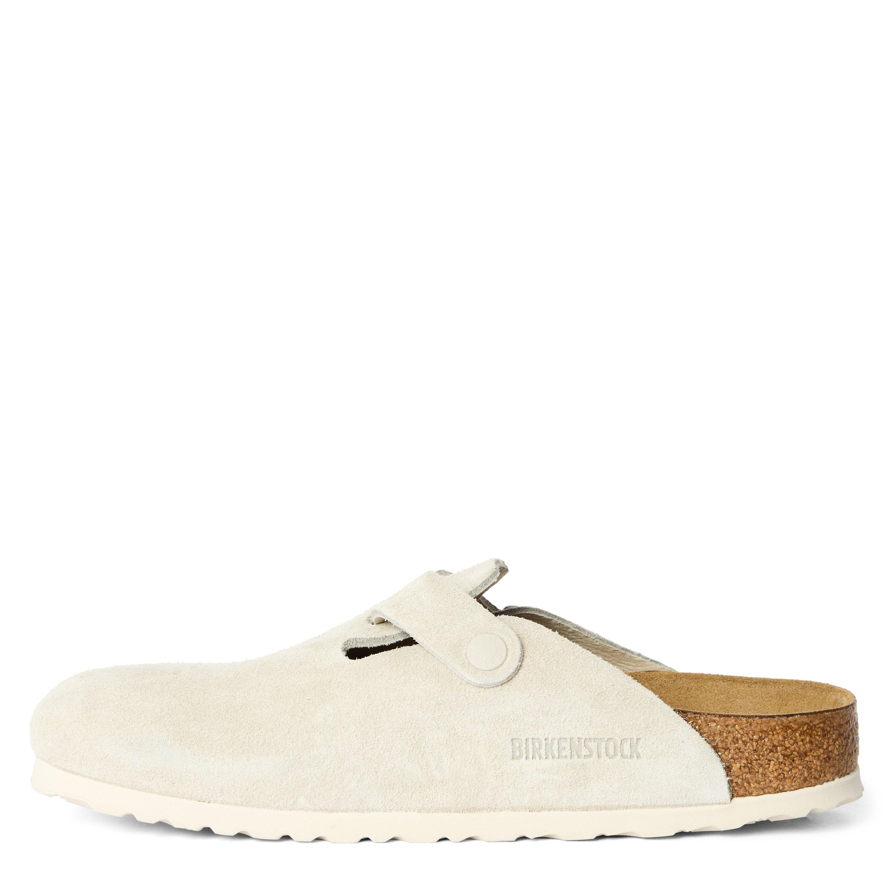 Oyster - Birkenstock - Boston Suede Flat Sandals - 2