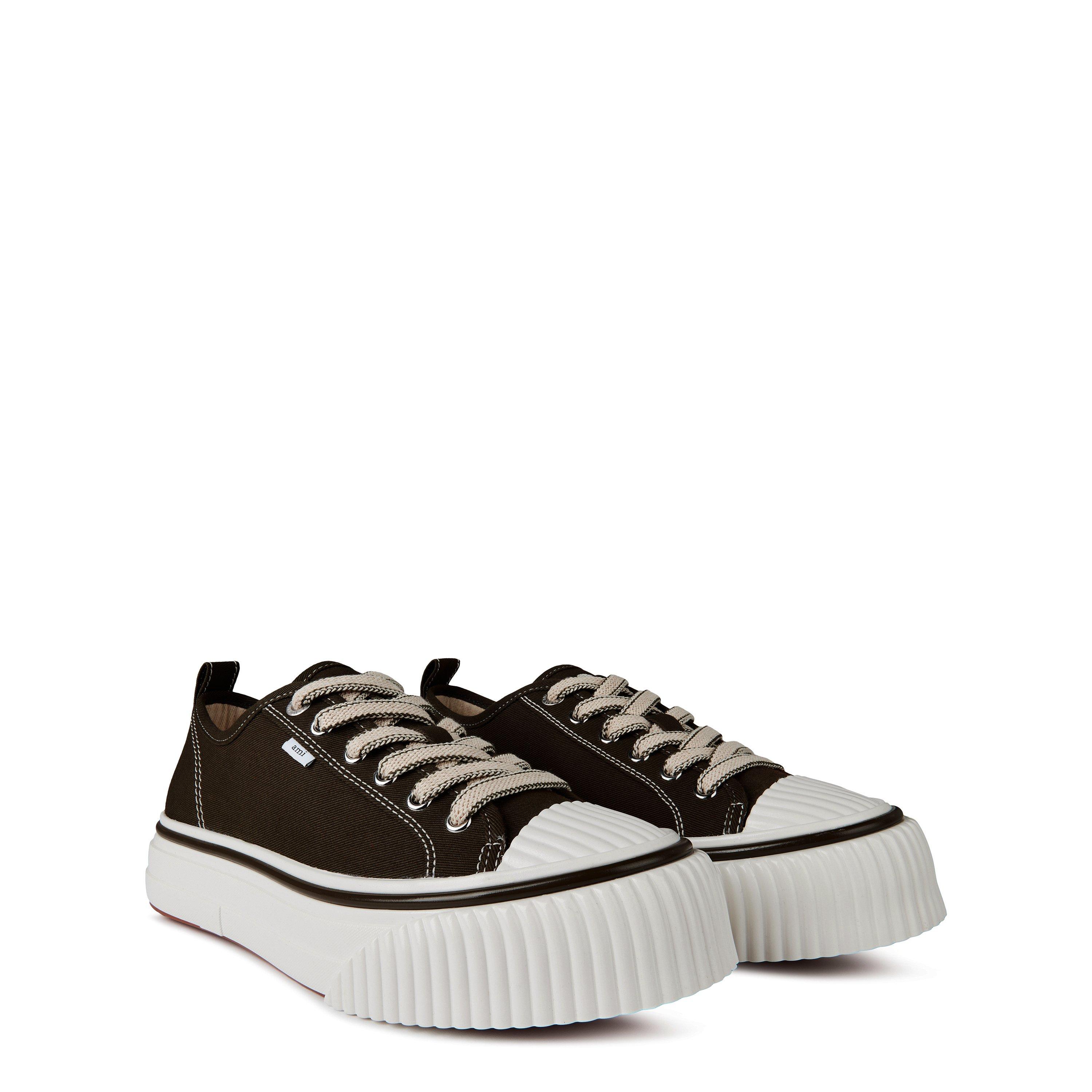 Ami Paris | 1980 Low Top Sneakers | Low Trainers | Cruise