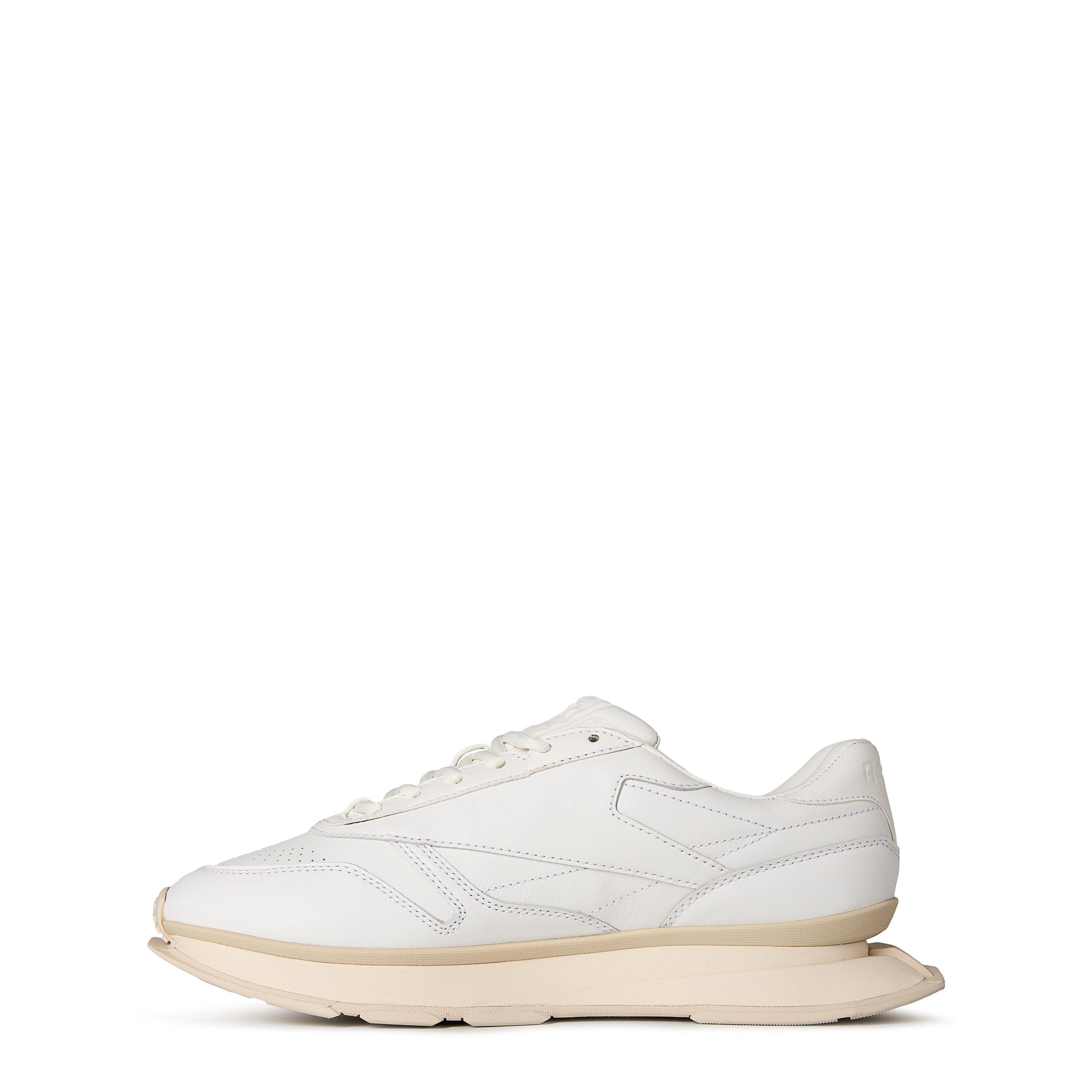 White - Reebok - Classic Leather Ltd Sneakers - 3