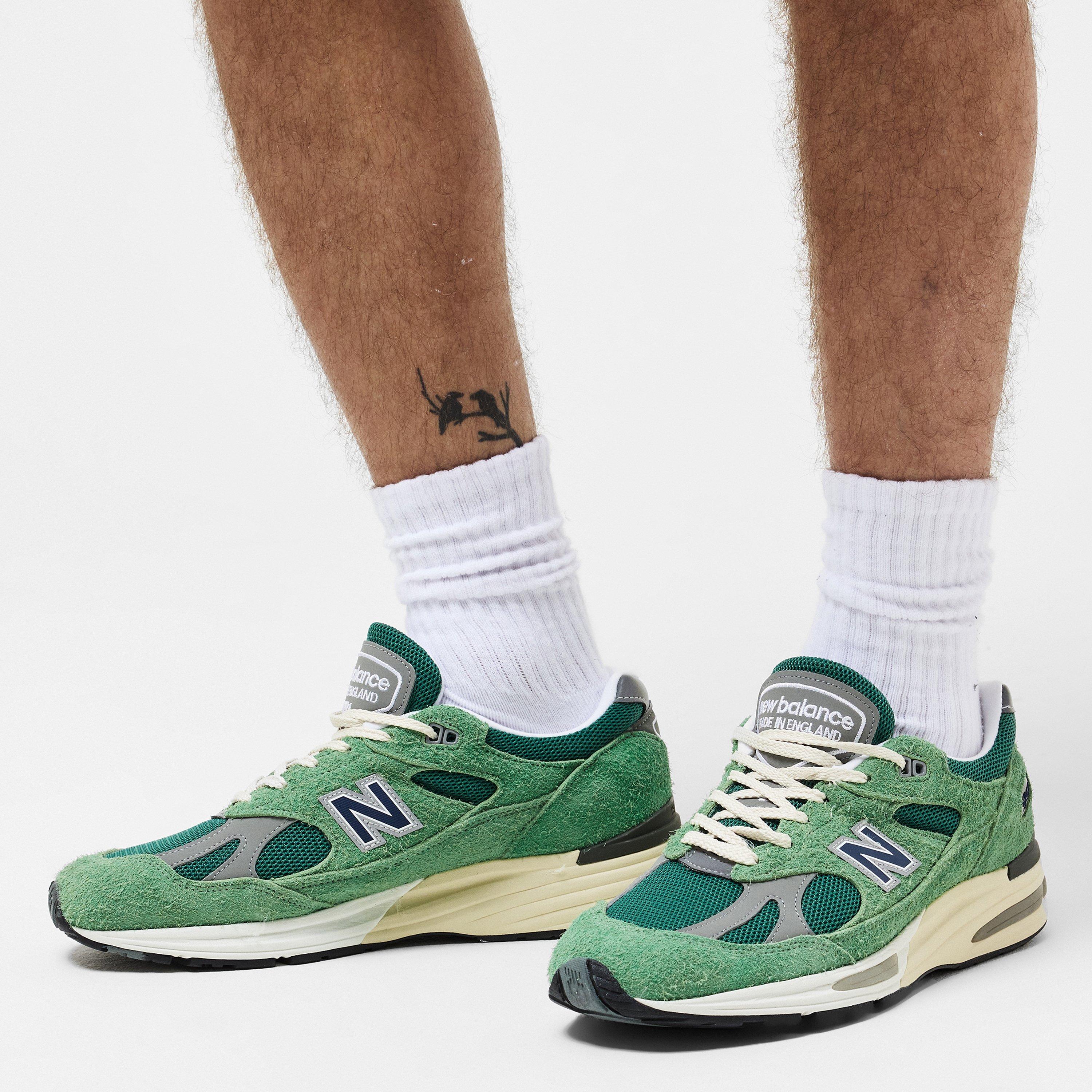 Mineral Grn GV2 - New Balance - 991v2 Runners - 3