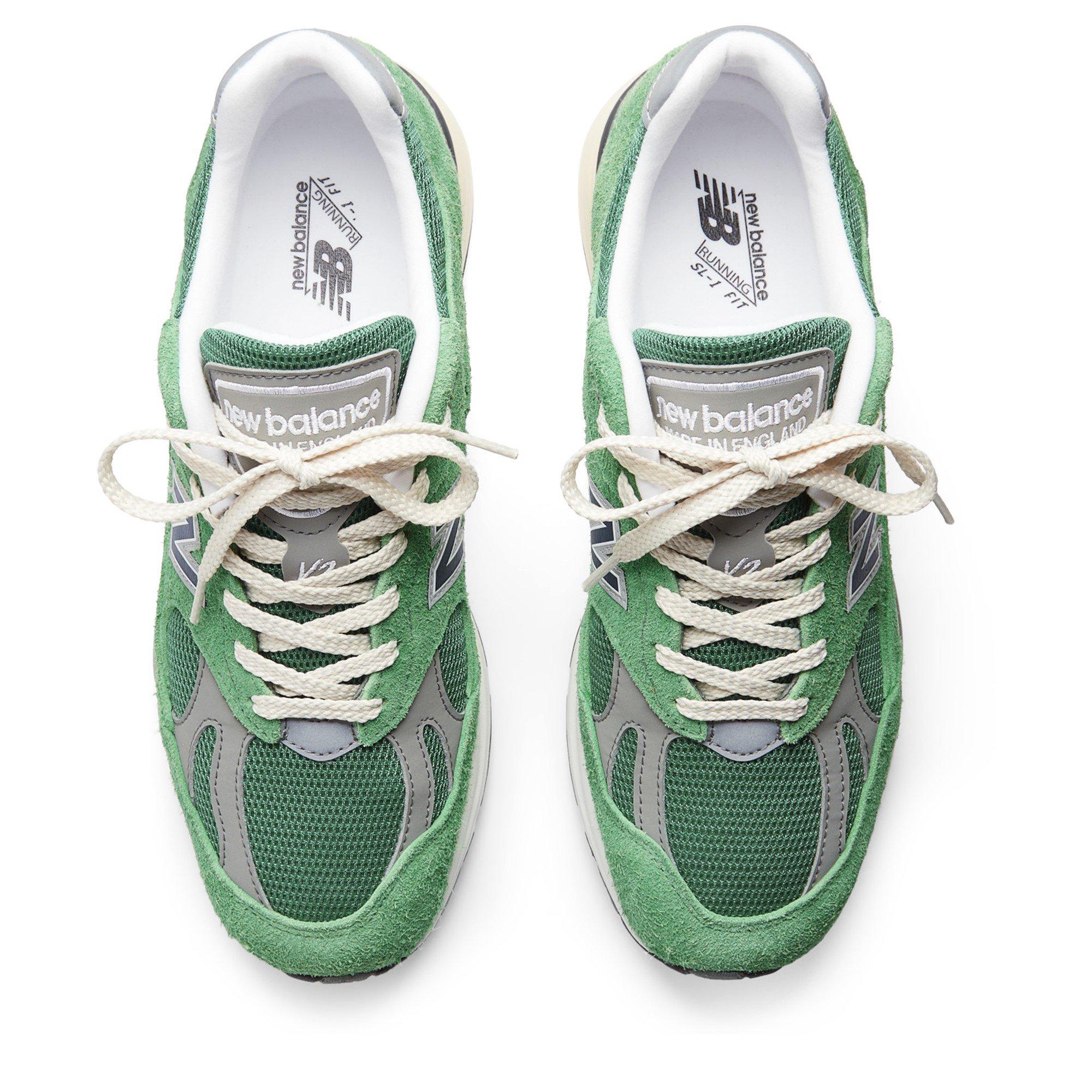 Mineral Grn GV2 - New Balance - 991v2 Runners - 5