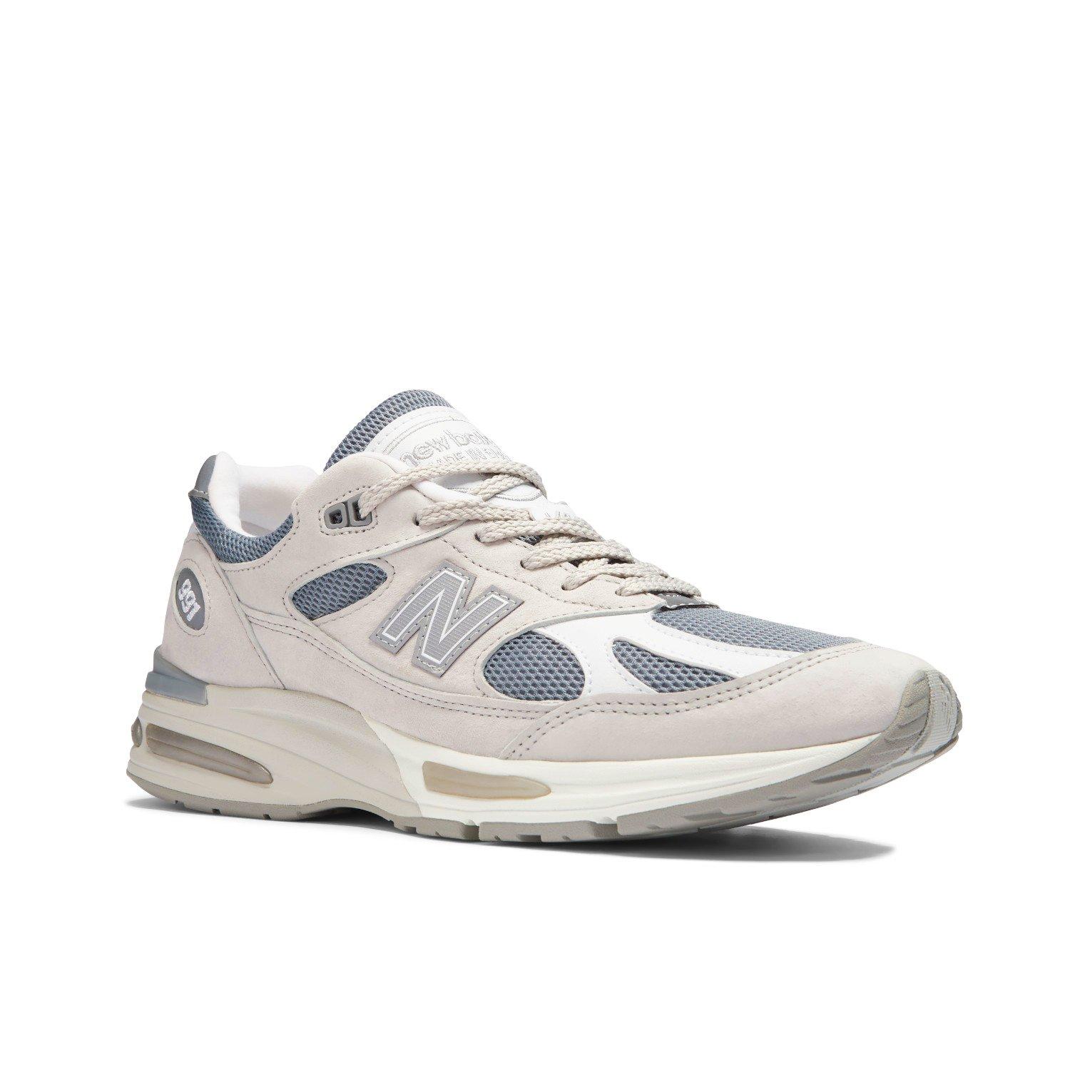 Nimbus Cloud - New Balance - 991v2 Runners - 7