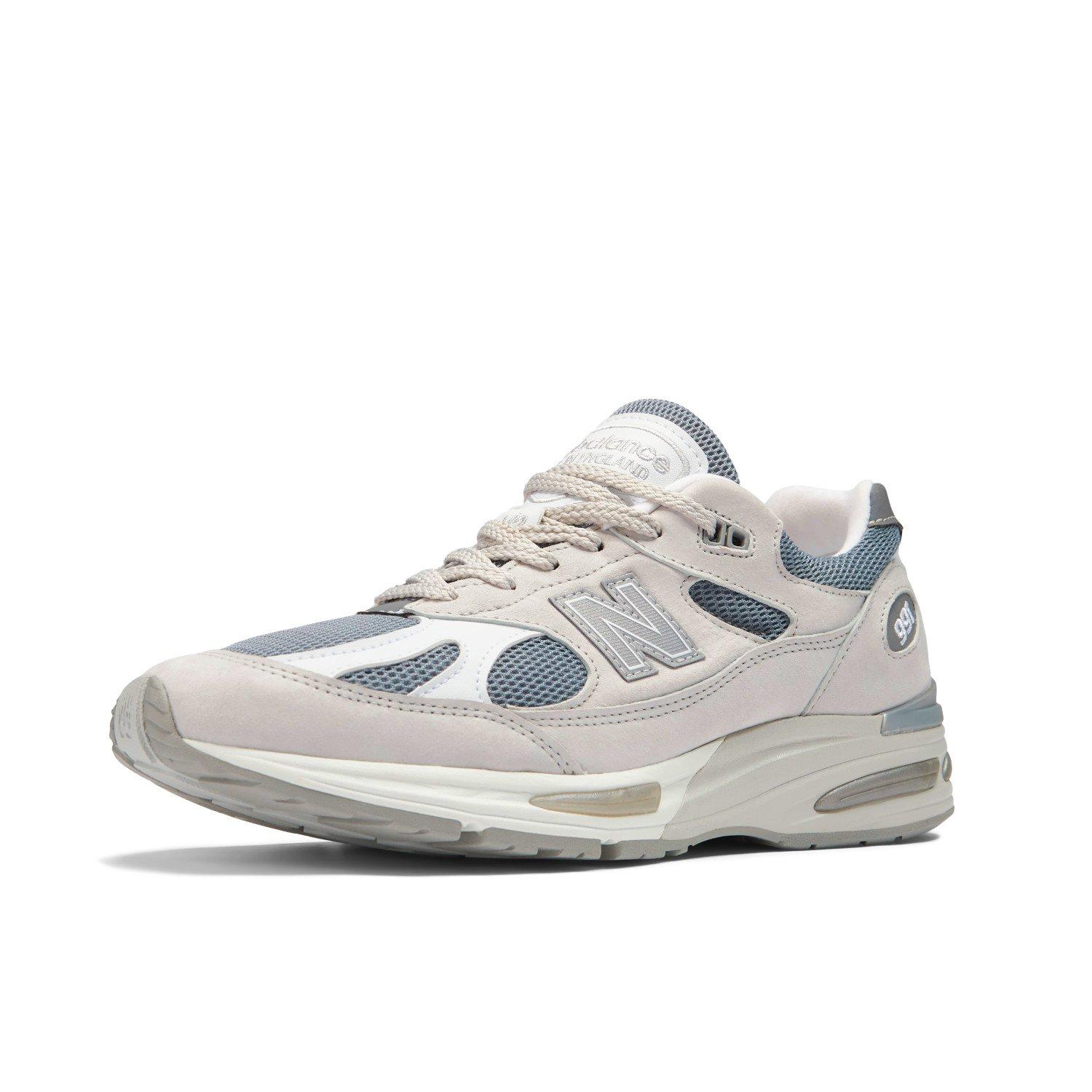 Nimbus Cloud - New Balance - 991v2 Runners - 10