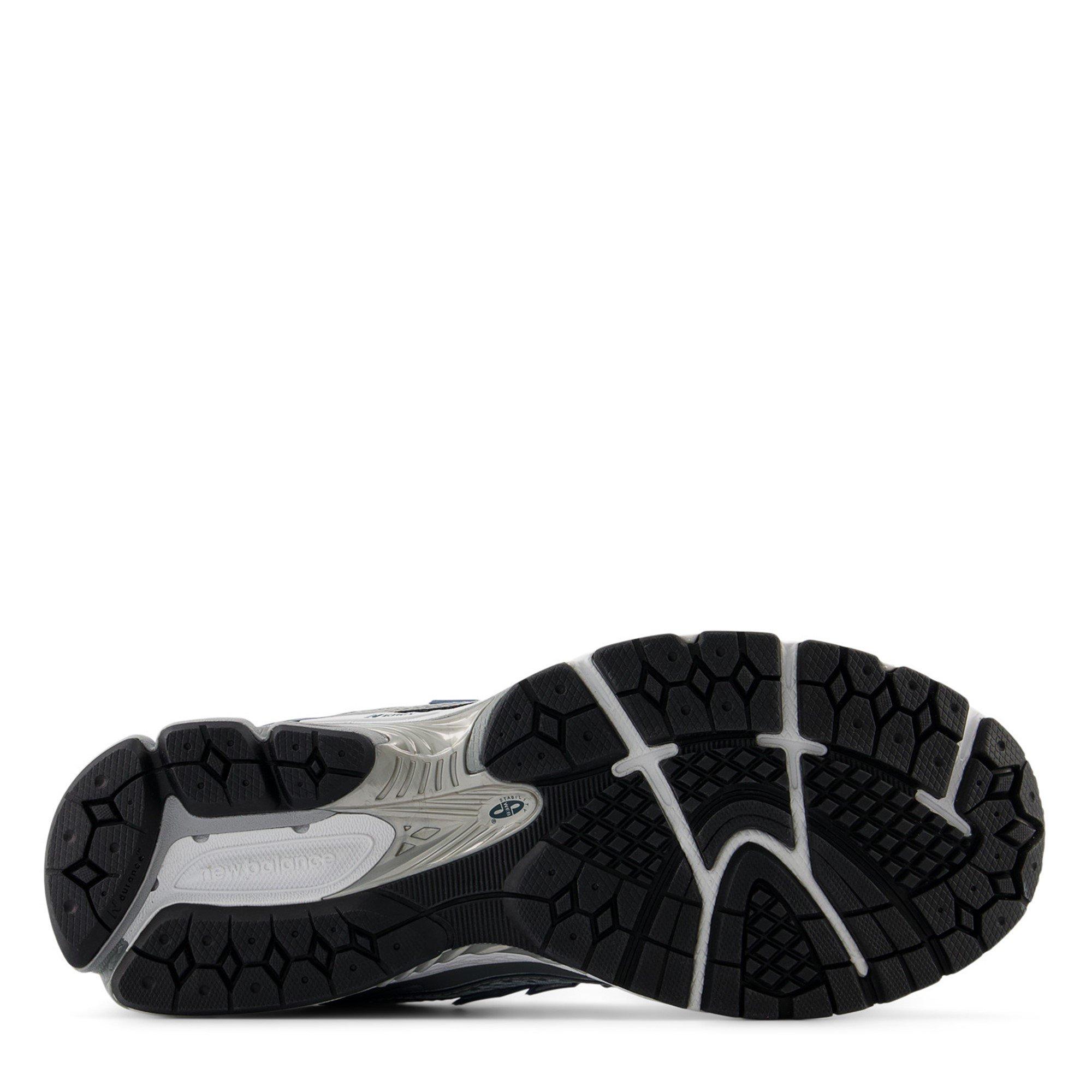 Silver Blu - New Balance - New Balance 1906 Trainers Womens - 4