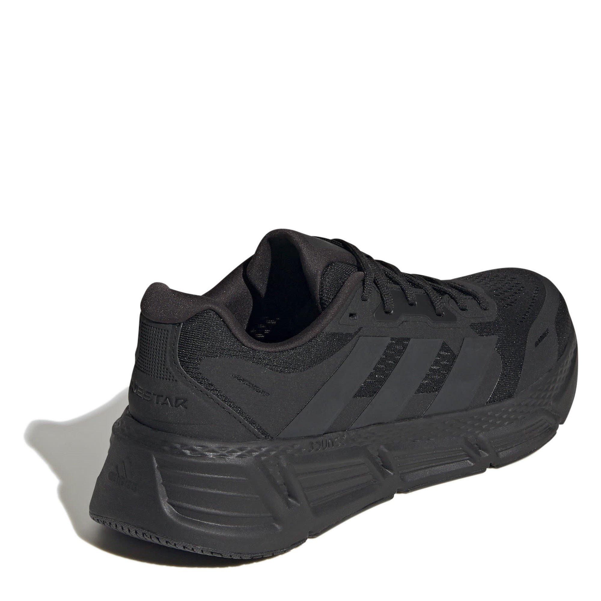 Triple Negro - adidas - Zapatos Questar para hombres - 4