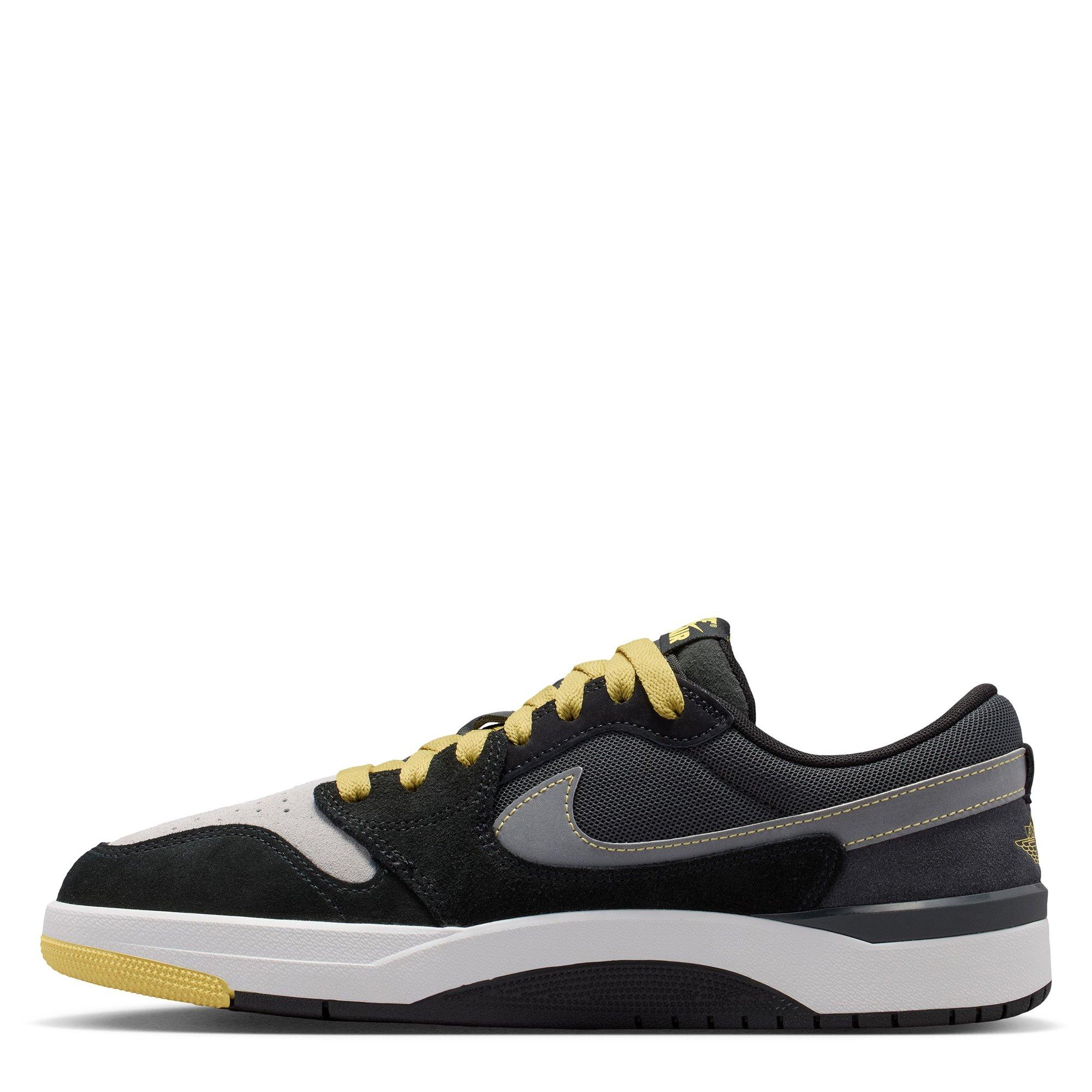 Grey/White-Blk - Nike - Nike Jordan Strata Sn71 - 2
