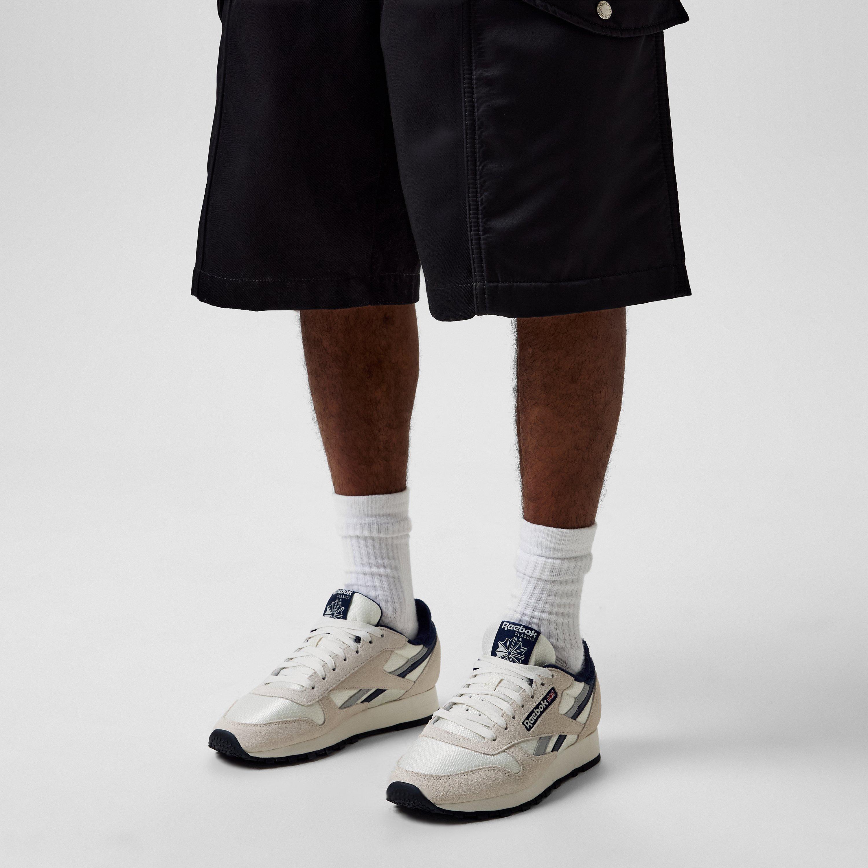 Chalk/Vecnav - Reebok - Men's Classic Leather Low-Top Trainers - 2