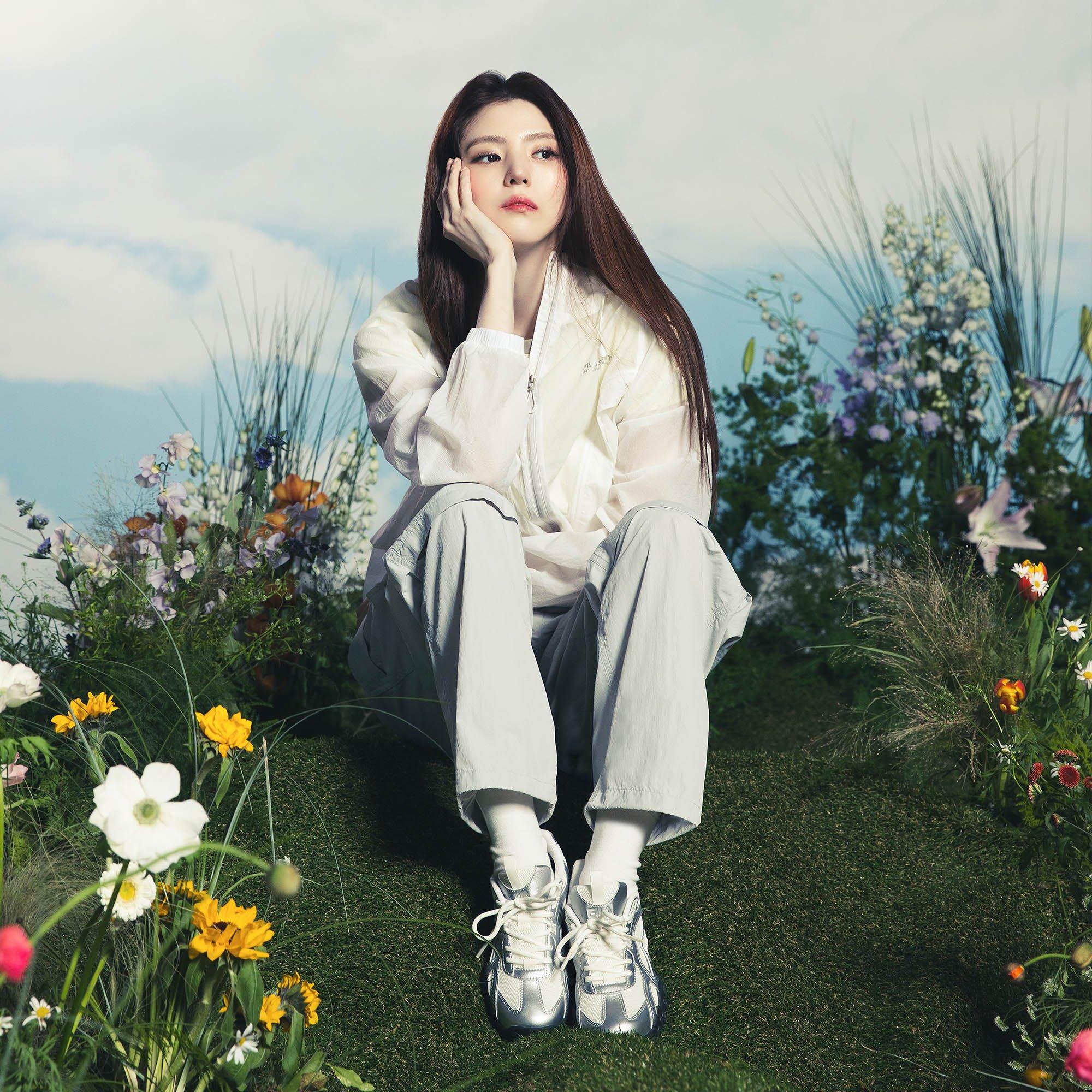 Grey/Wht/Wht - Fila - Echappe Silver Moon Shoes - 9