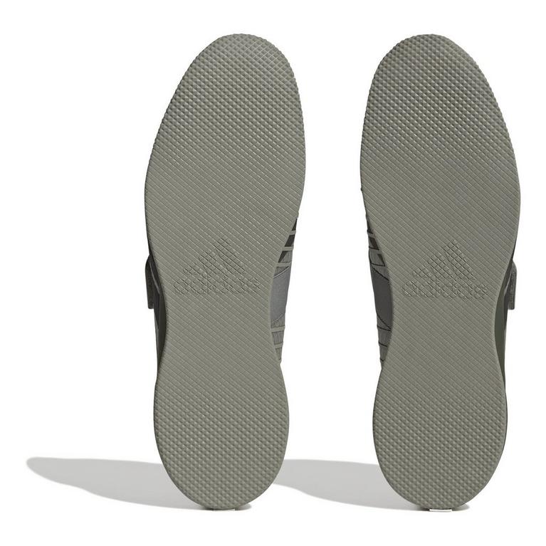 Noir/Olive - adidas - Heres a closer look at Kendall Jenners Yeezy slides - 6