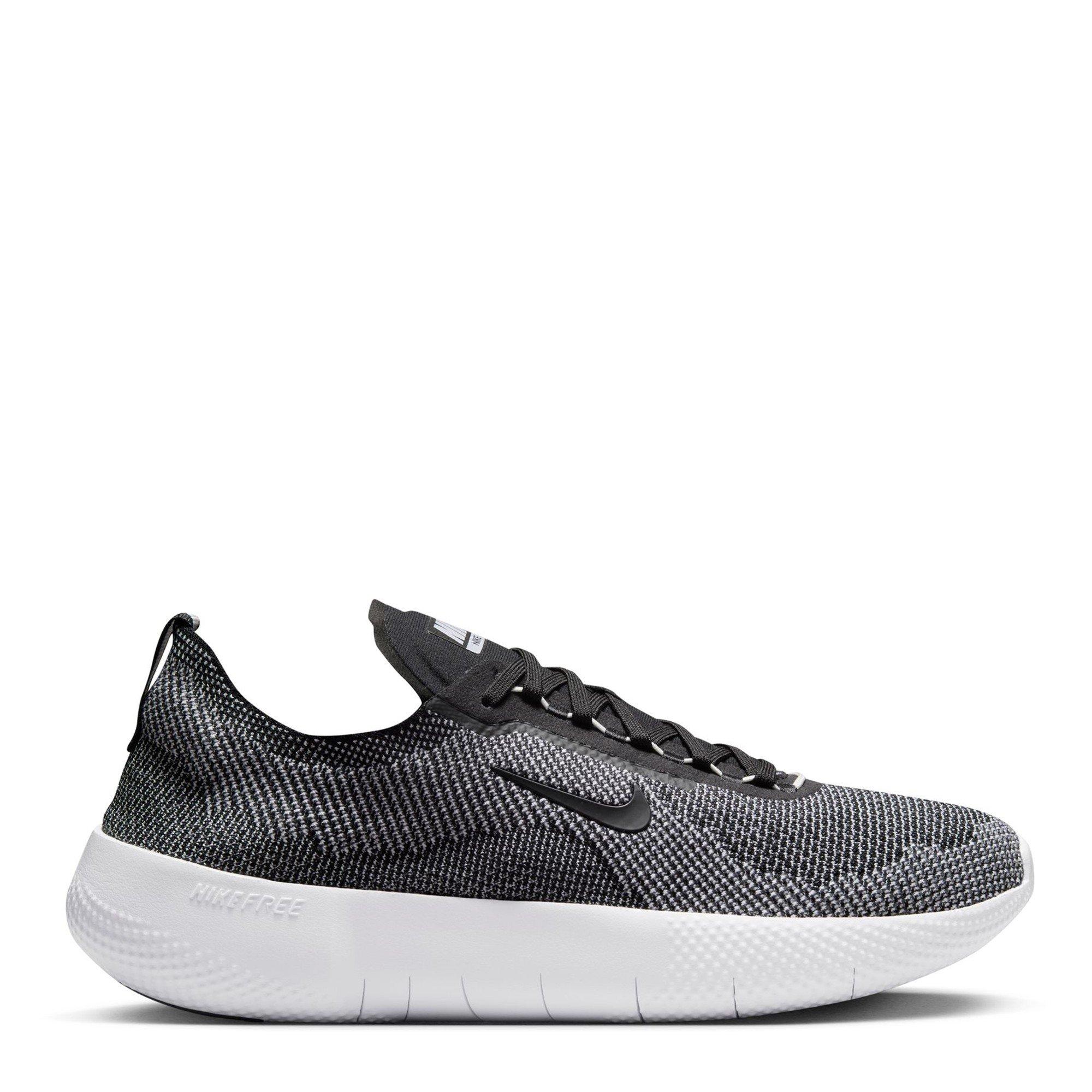 Nike Men's Free Rn - Black/White - 7.5 (42)
