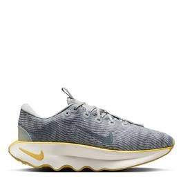 Nike Motiva Men's Walking Shoes