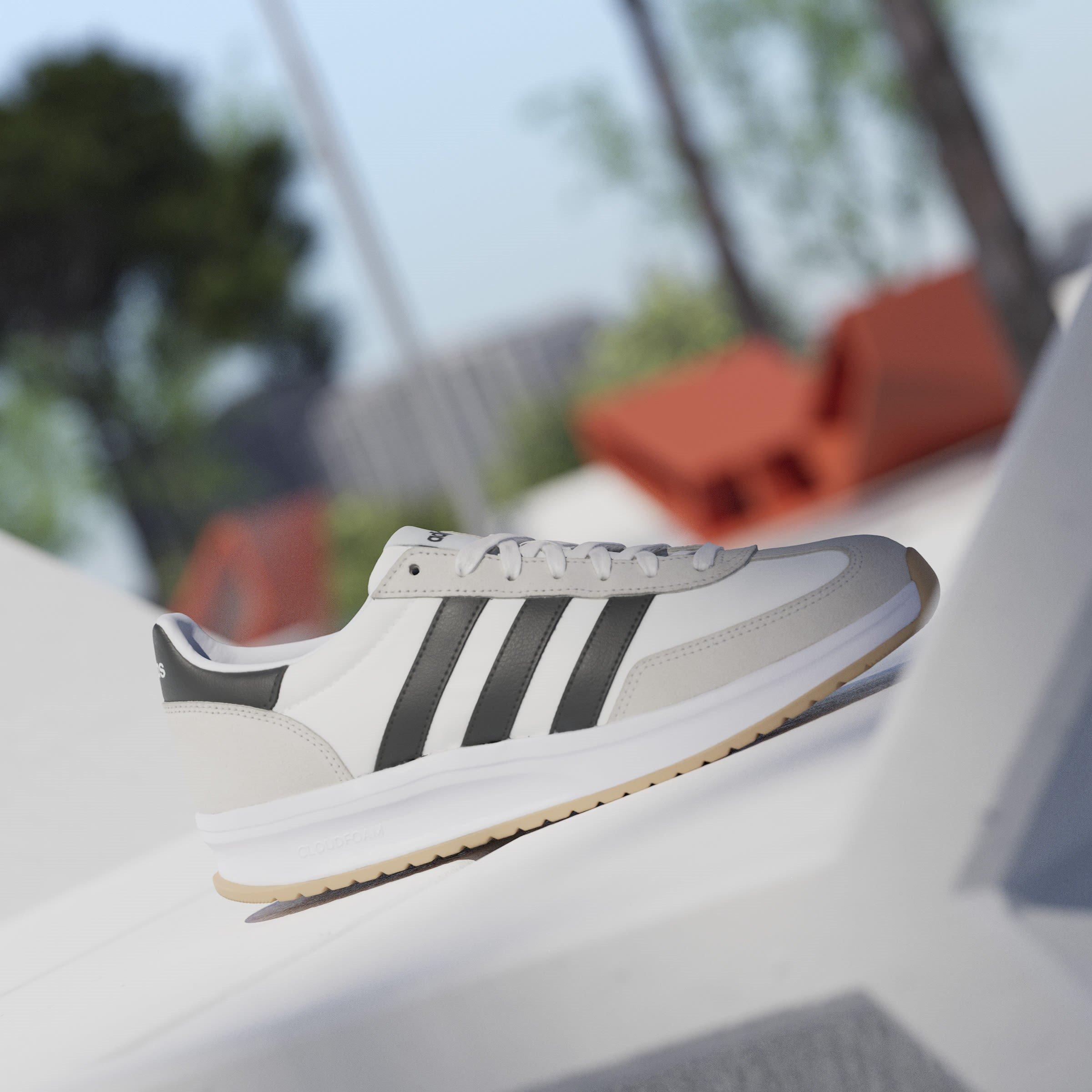 Ftwr White/Blk - adidas - Run 72 Shoes - 11