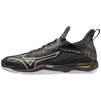 Mizuno The Mizuno Wave Sky 3 is an update to a series of