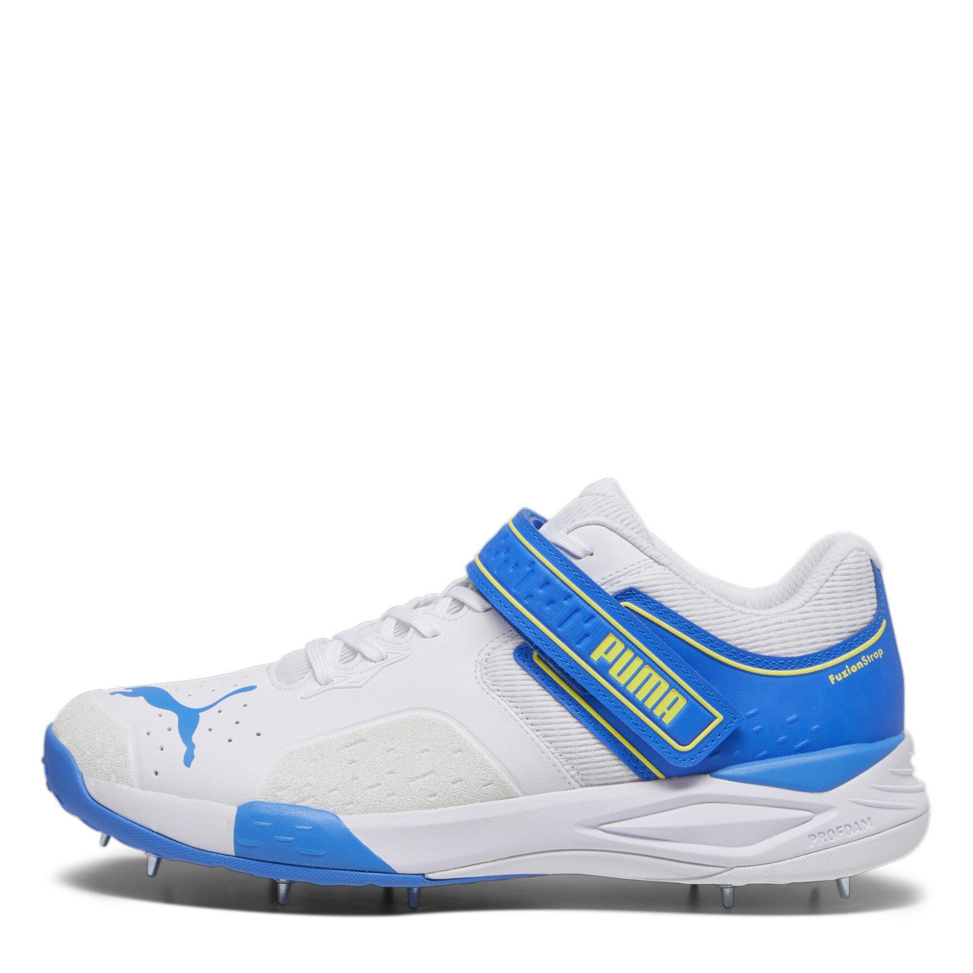 Puma White - Puma - PUMA Cricket  Bowling Trainers 22.1 - 2