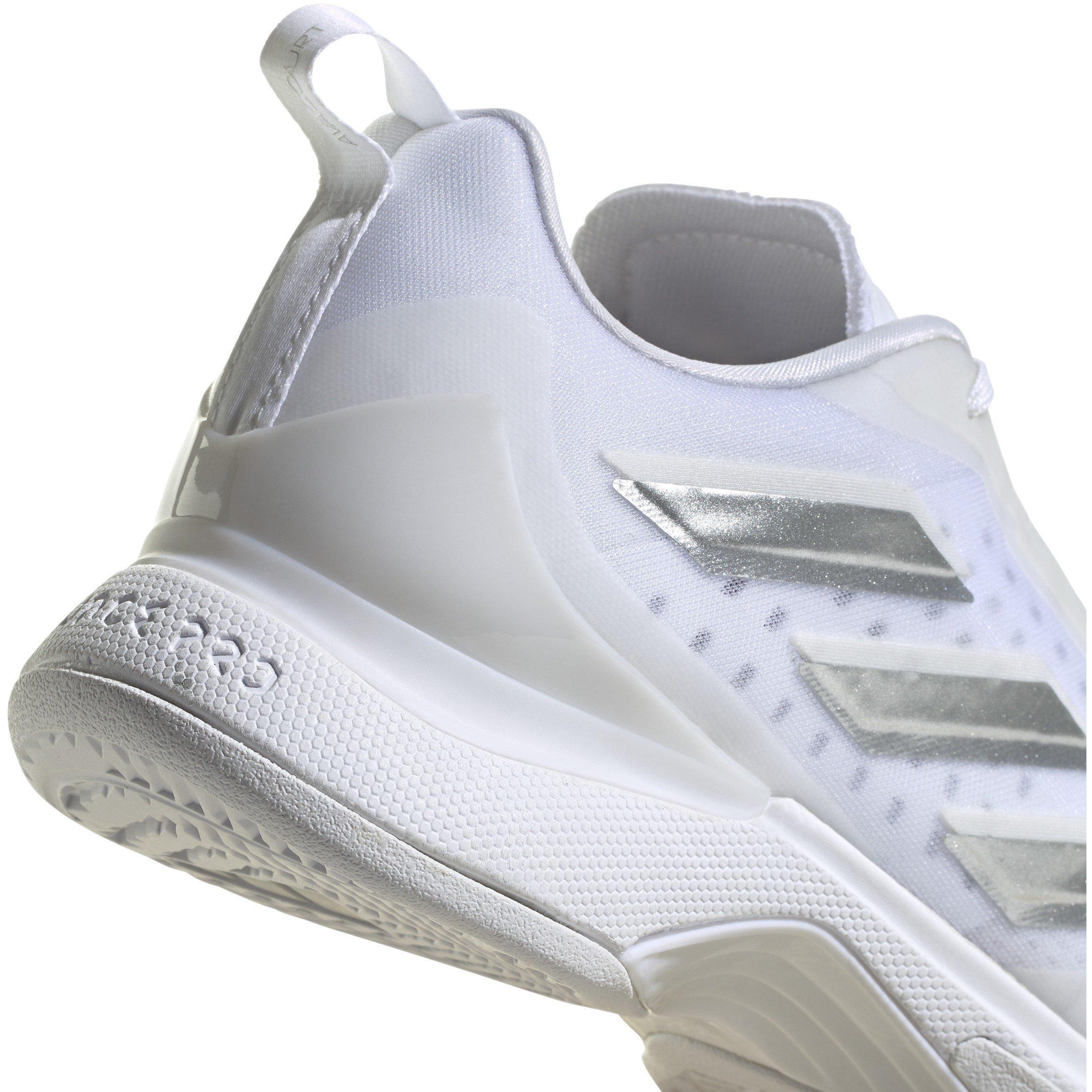 Bijela - adidas - Avacourt Women's Tennis Shoes - 7