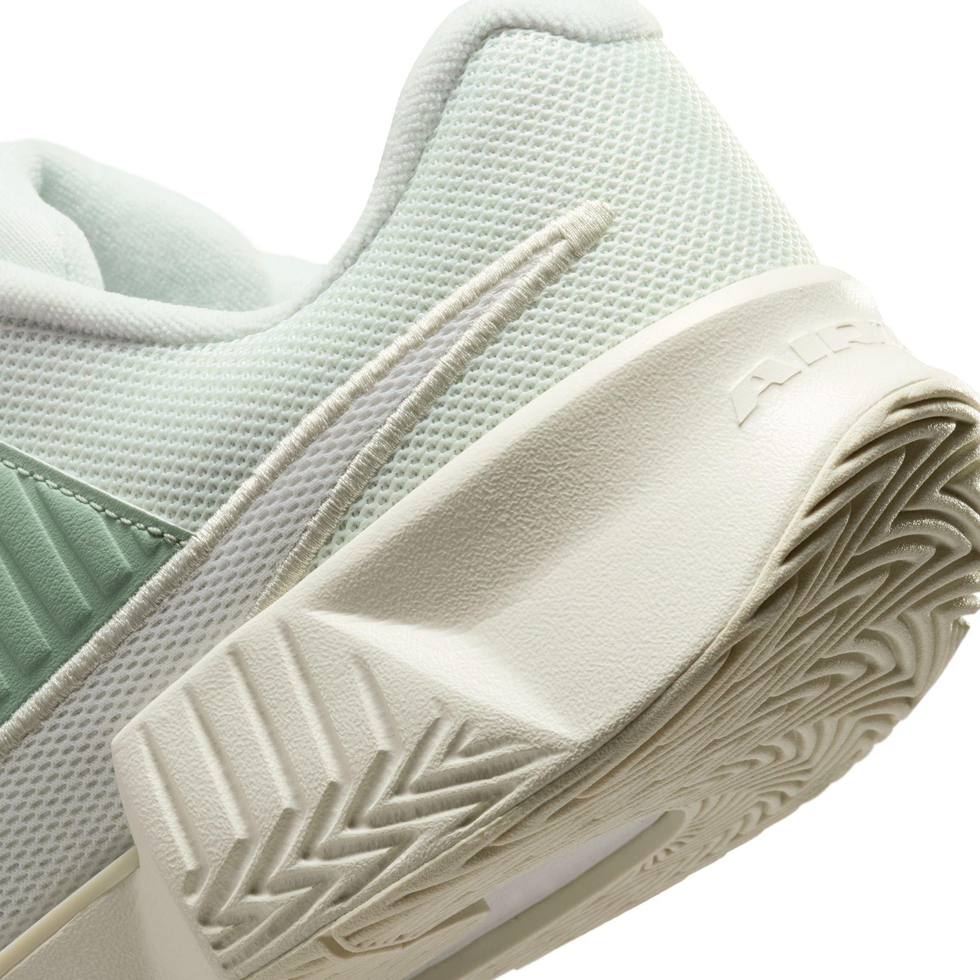 Steam/White - Nike - GP Challenge Pro Women's Hard Court Tennis Shoes - 8