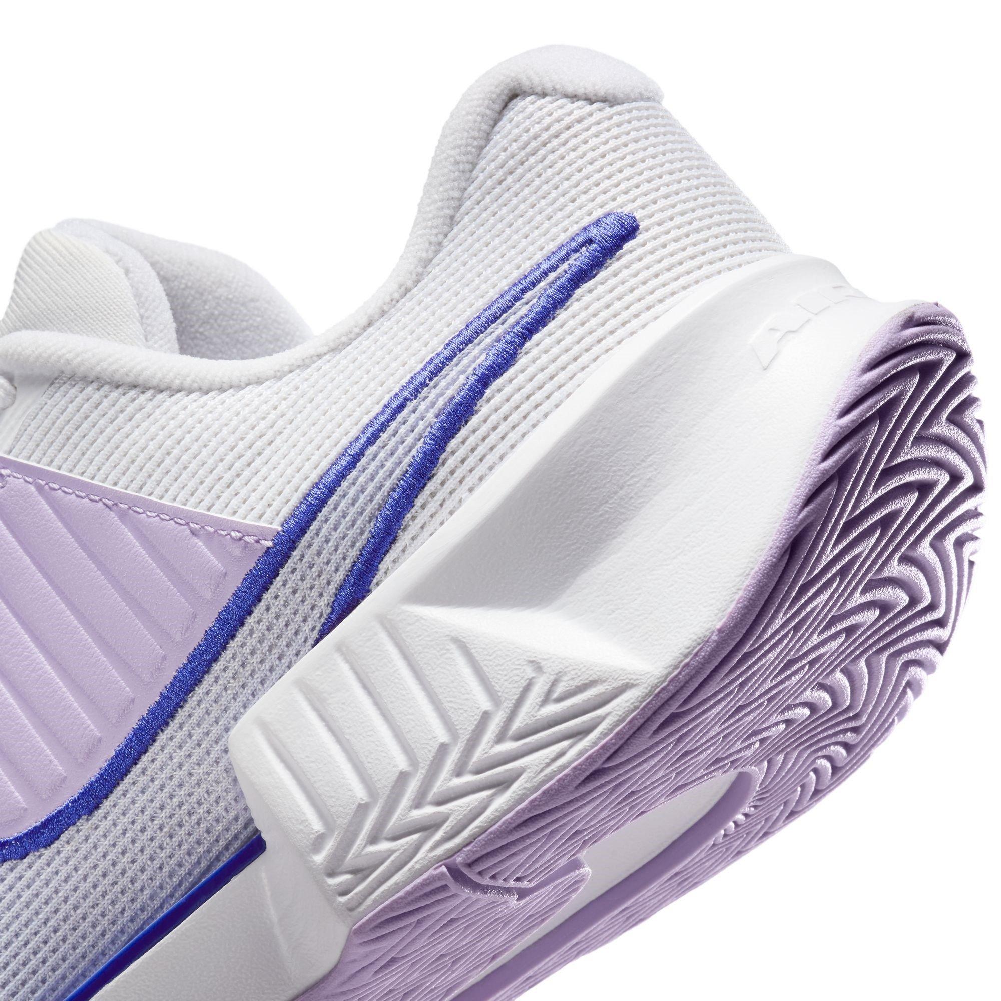 White/Amethyst - Nike - GP Challenge Pro Women's Hard Court Tennis Shoes - 8