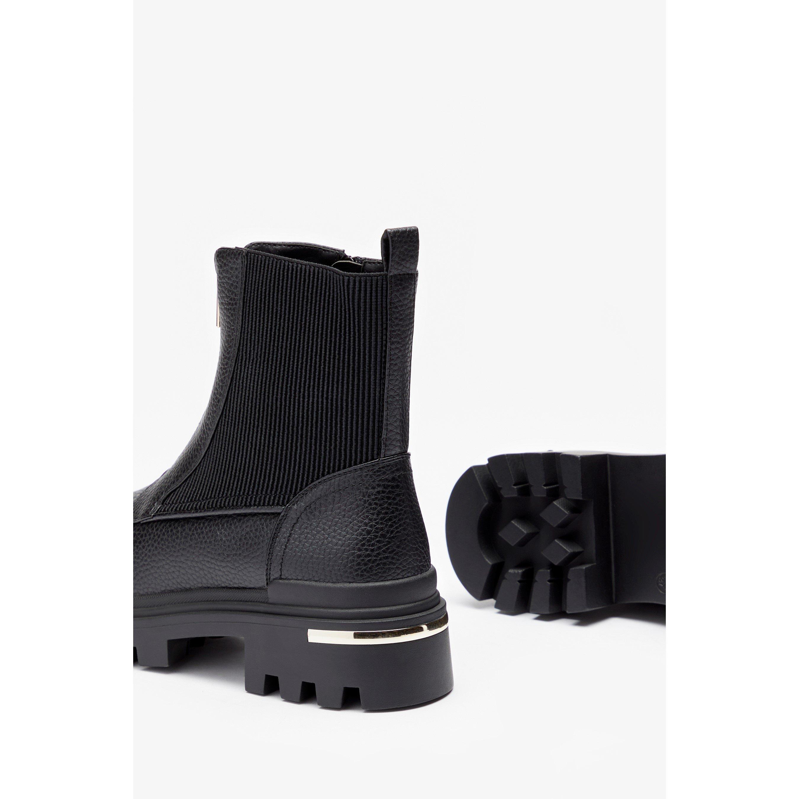 Black - Be You - Chunky Boots - 5