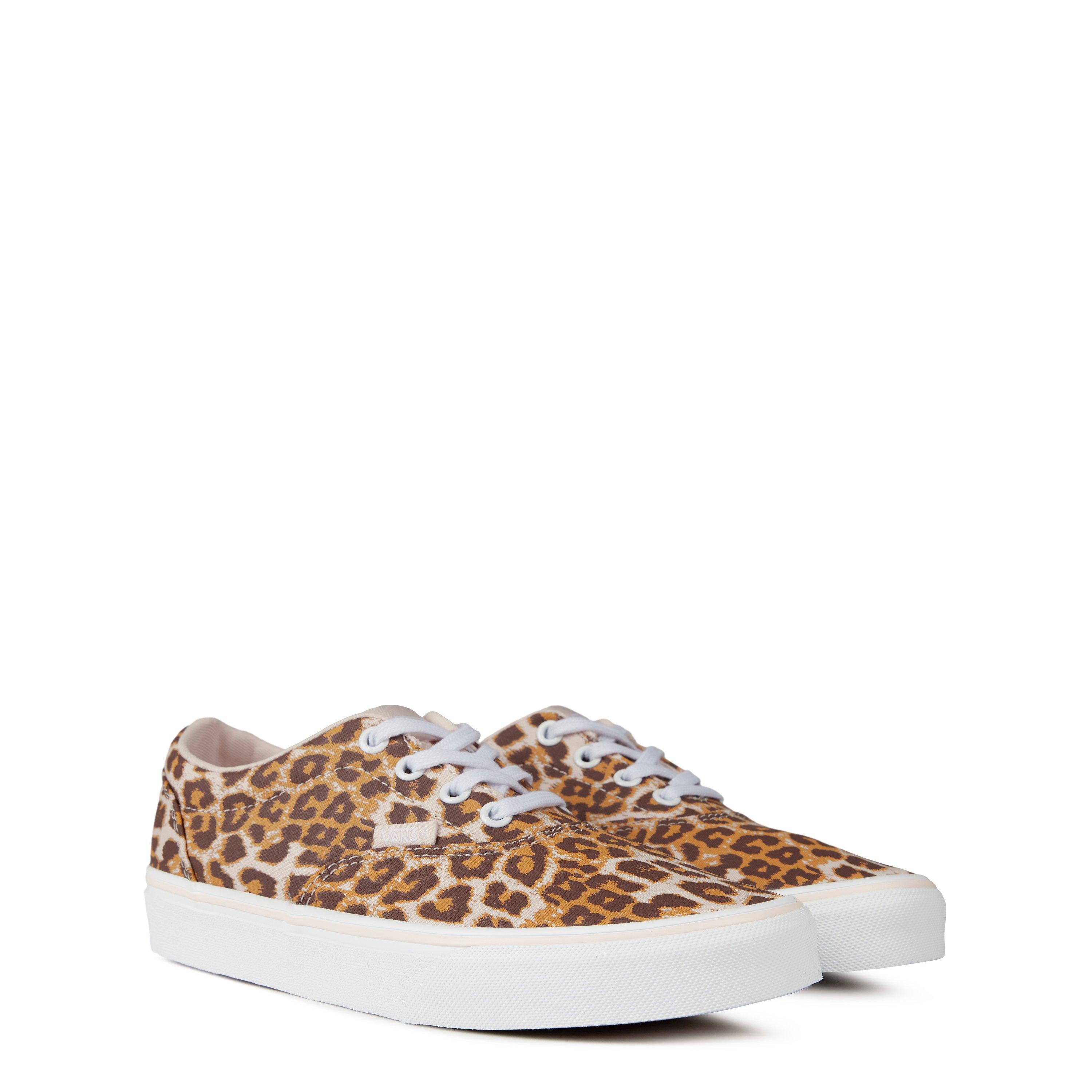 Peach Beige/Whi - Vans - Doheny Low-Top Trainers - 3