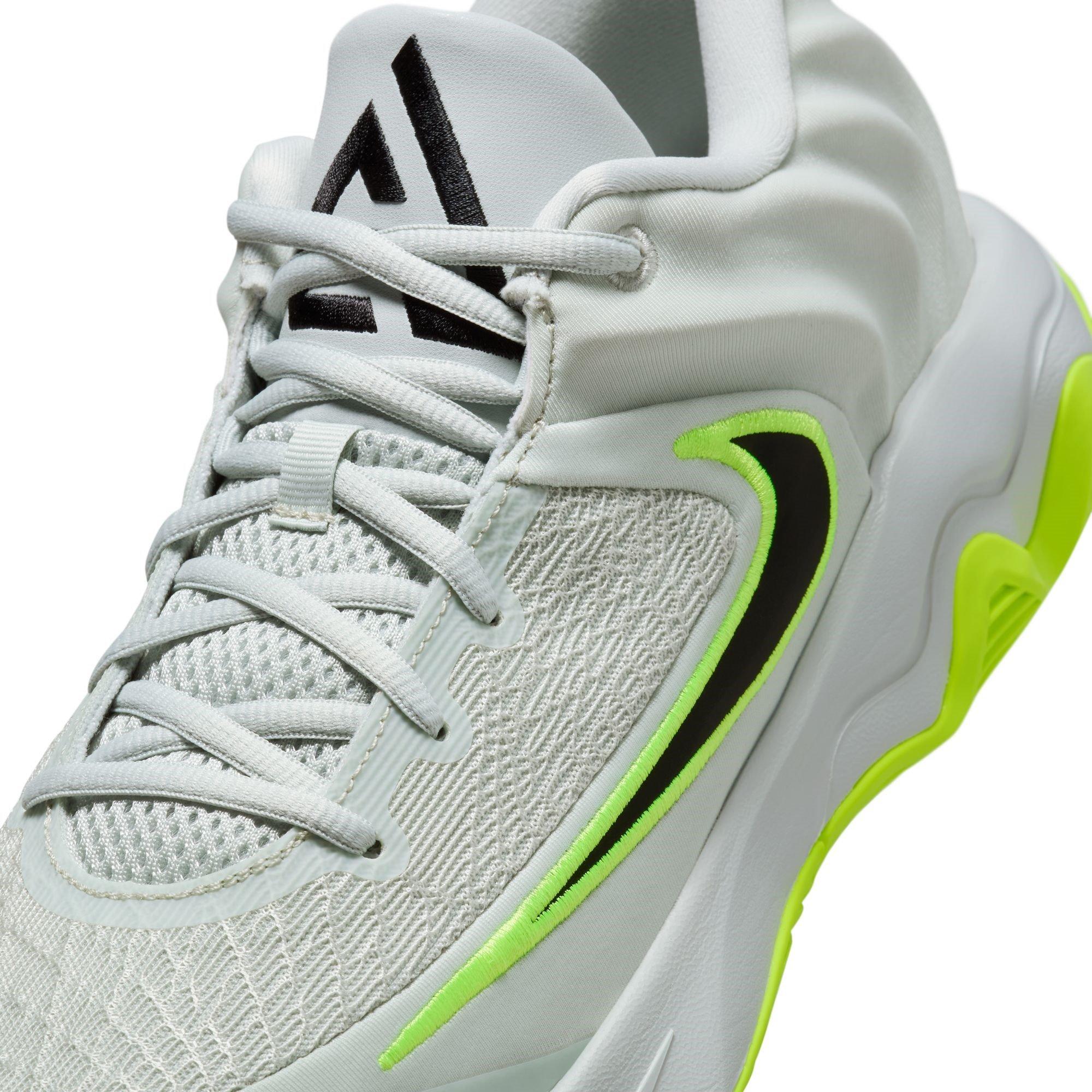 Silver/Blk-Volt - Nike - Giannis Immortality 4 EP Basketball Shoes - 7