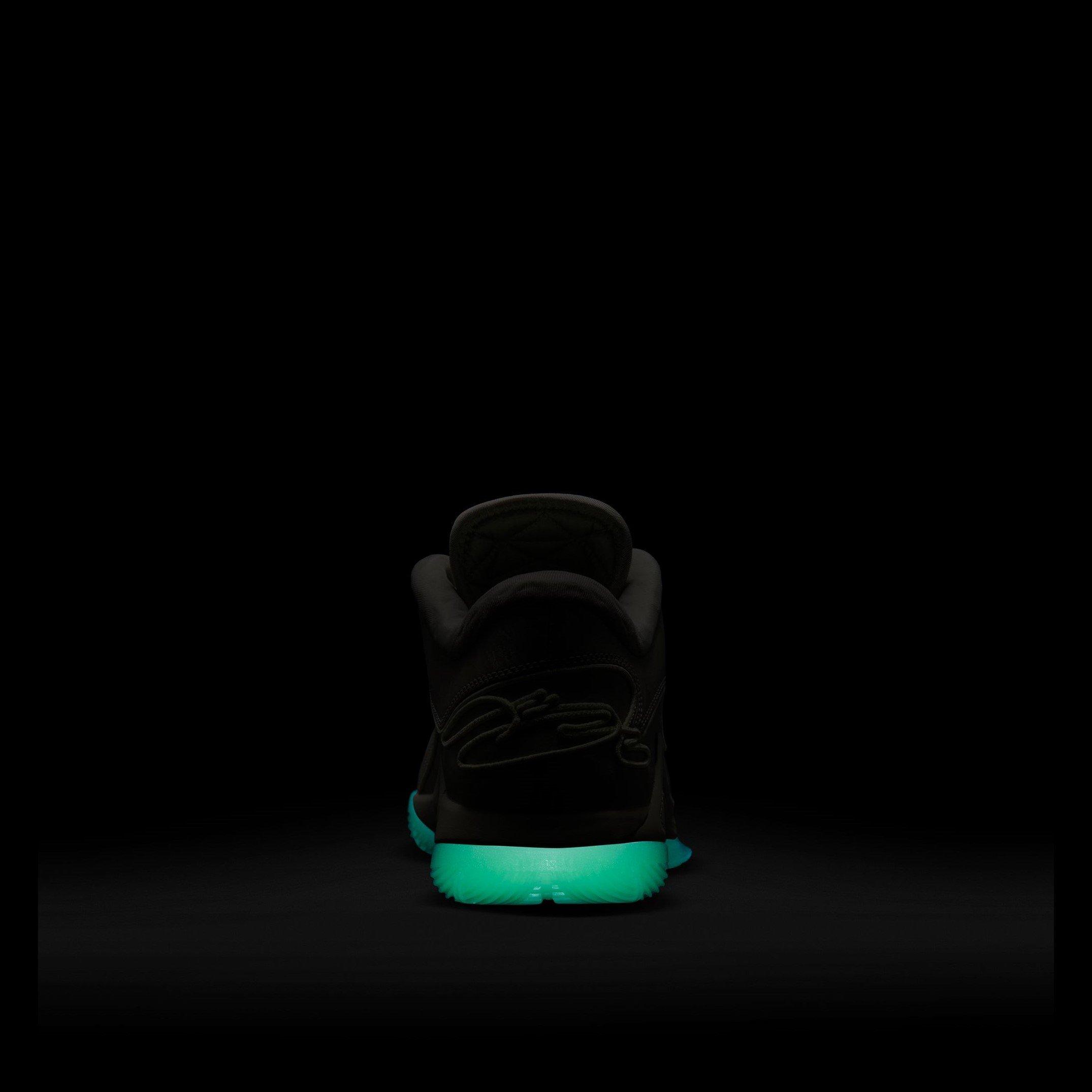 Hueso/Verde - Nike - Lebron XXII Sn52 - 11