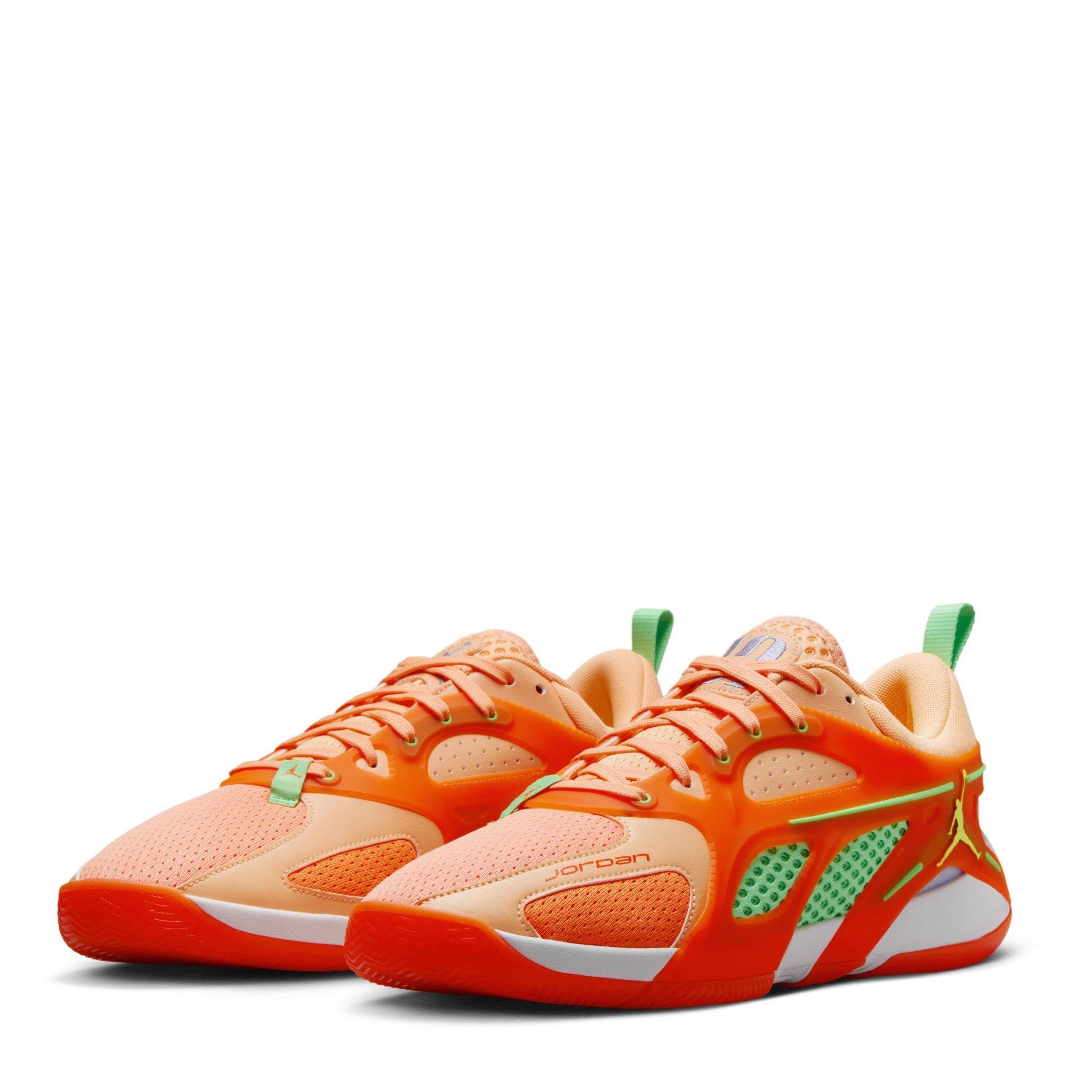 Oranje/Groen - Nike - Heir Basketball Trainers Adults - 4