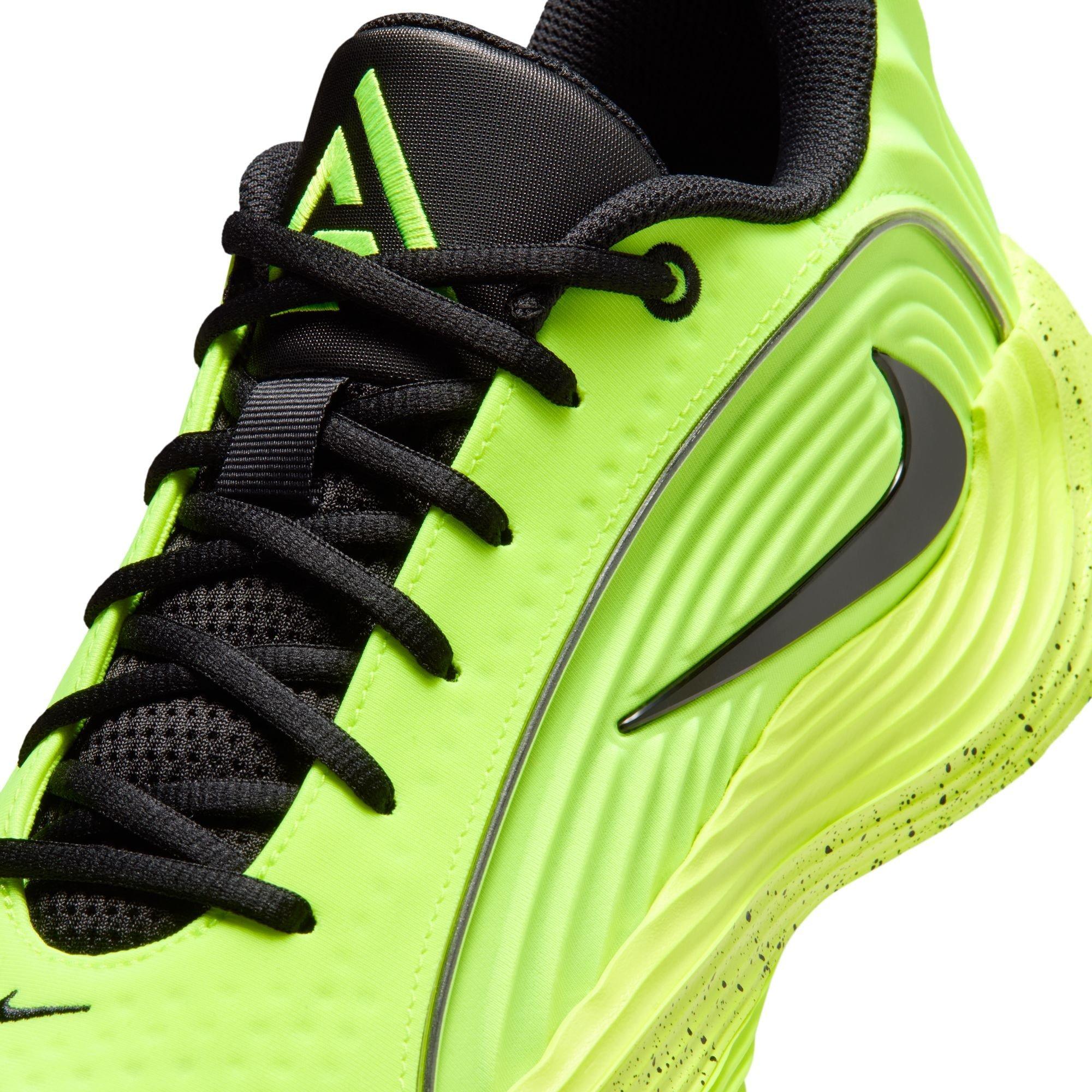 Volt/Black - Nike - Men's Basketball Trainers - 7