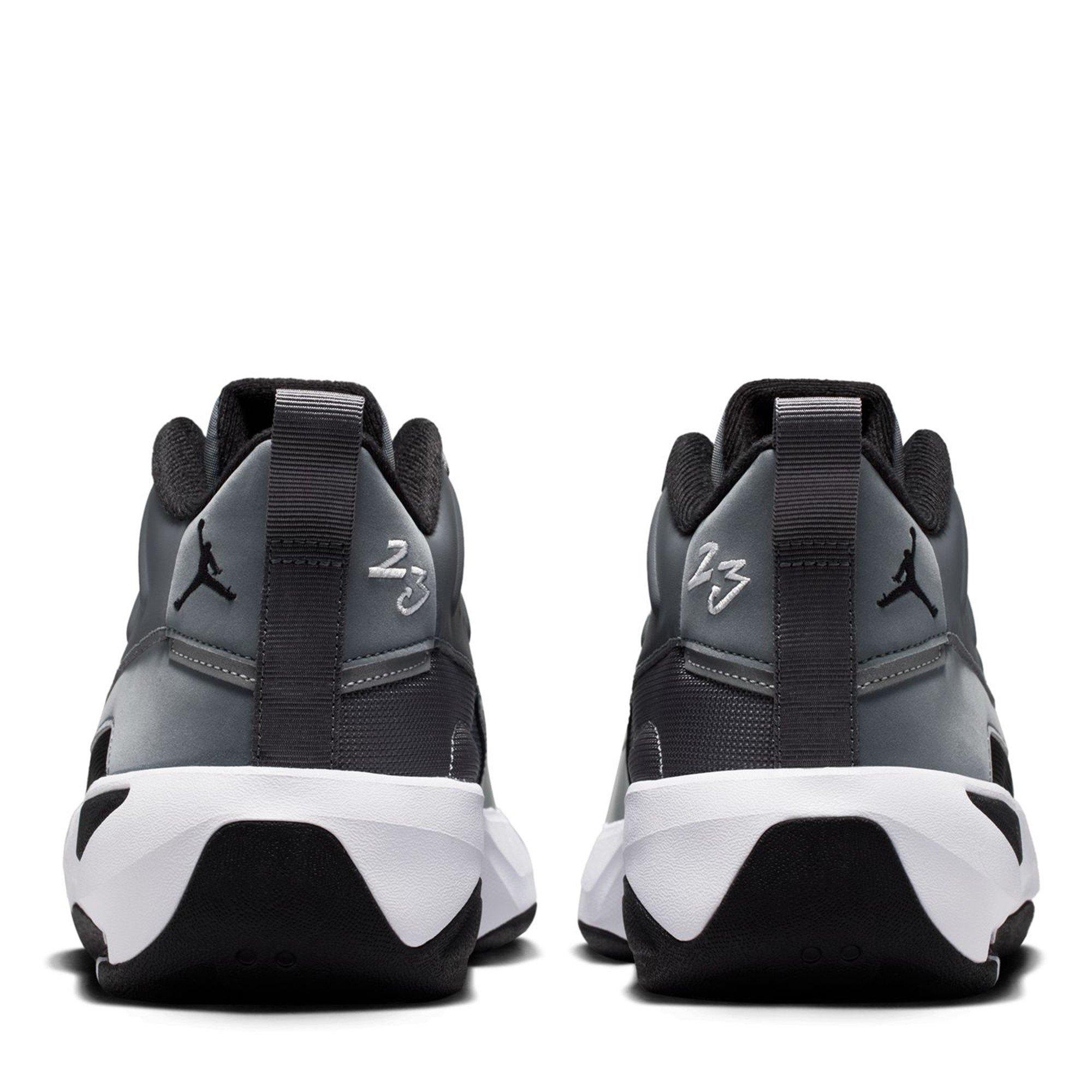 Grey/Black - Air Jordan - AJ Max Aura 7 Shoes Mens - 5