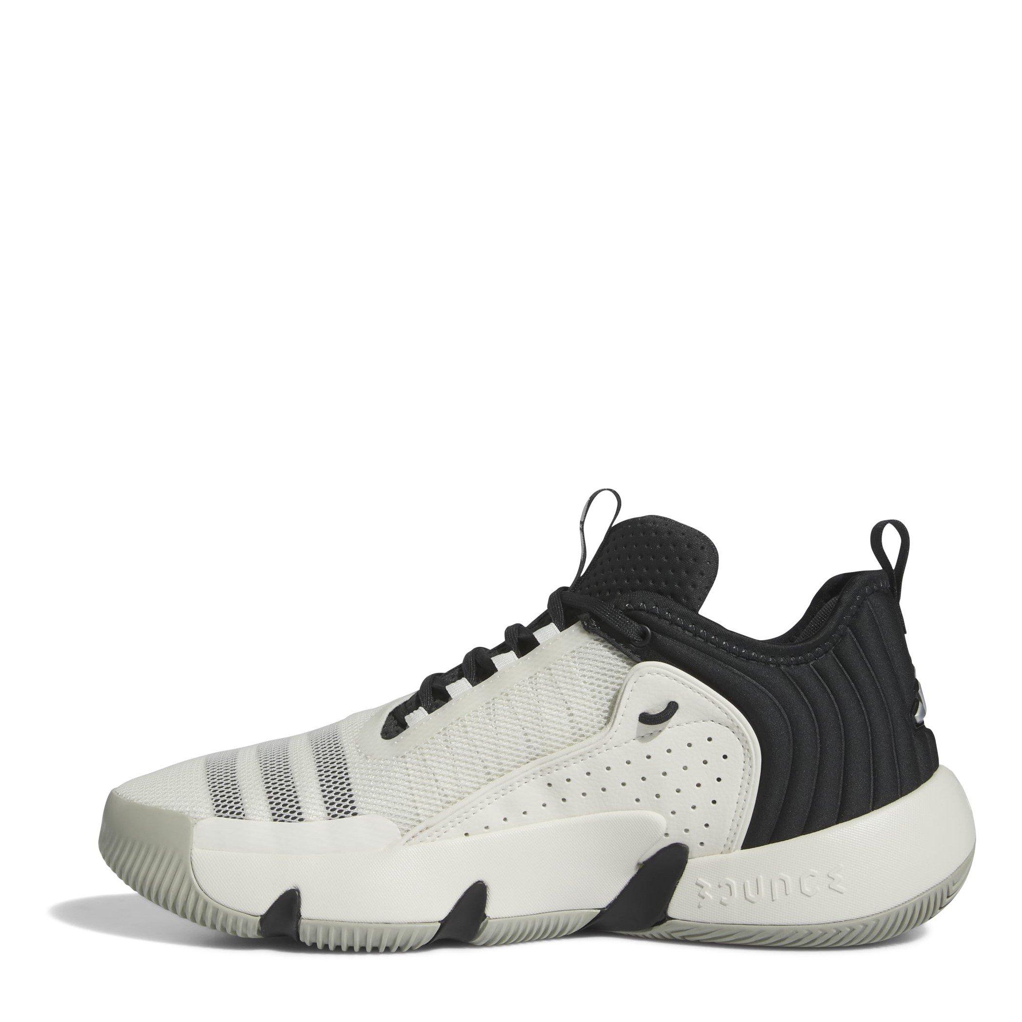 Wolkenweiß - adidas - Trae Unlimited Basketball Trainers - 2