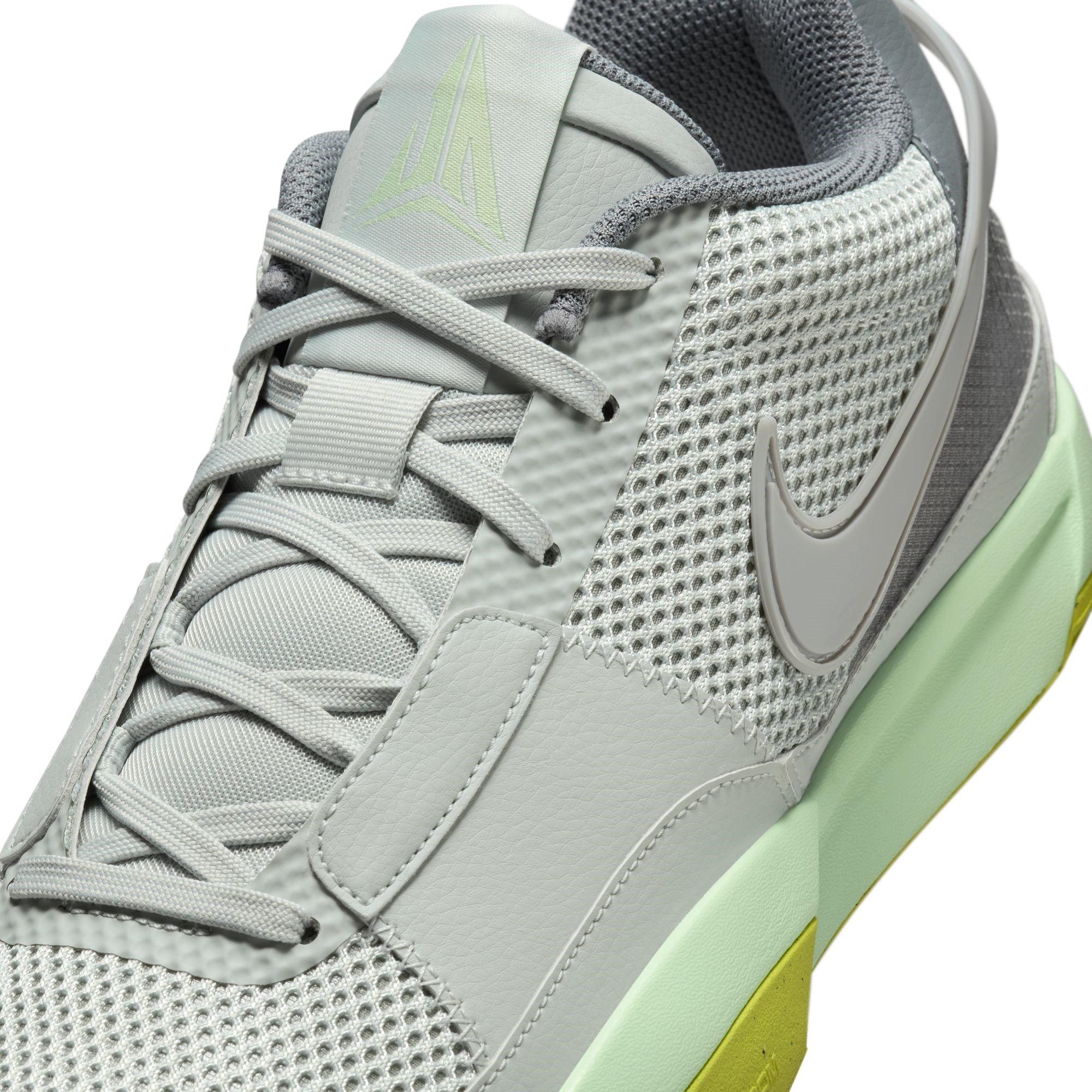 Light Silver - Nike - Men's Basketball Trainers - 7
