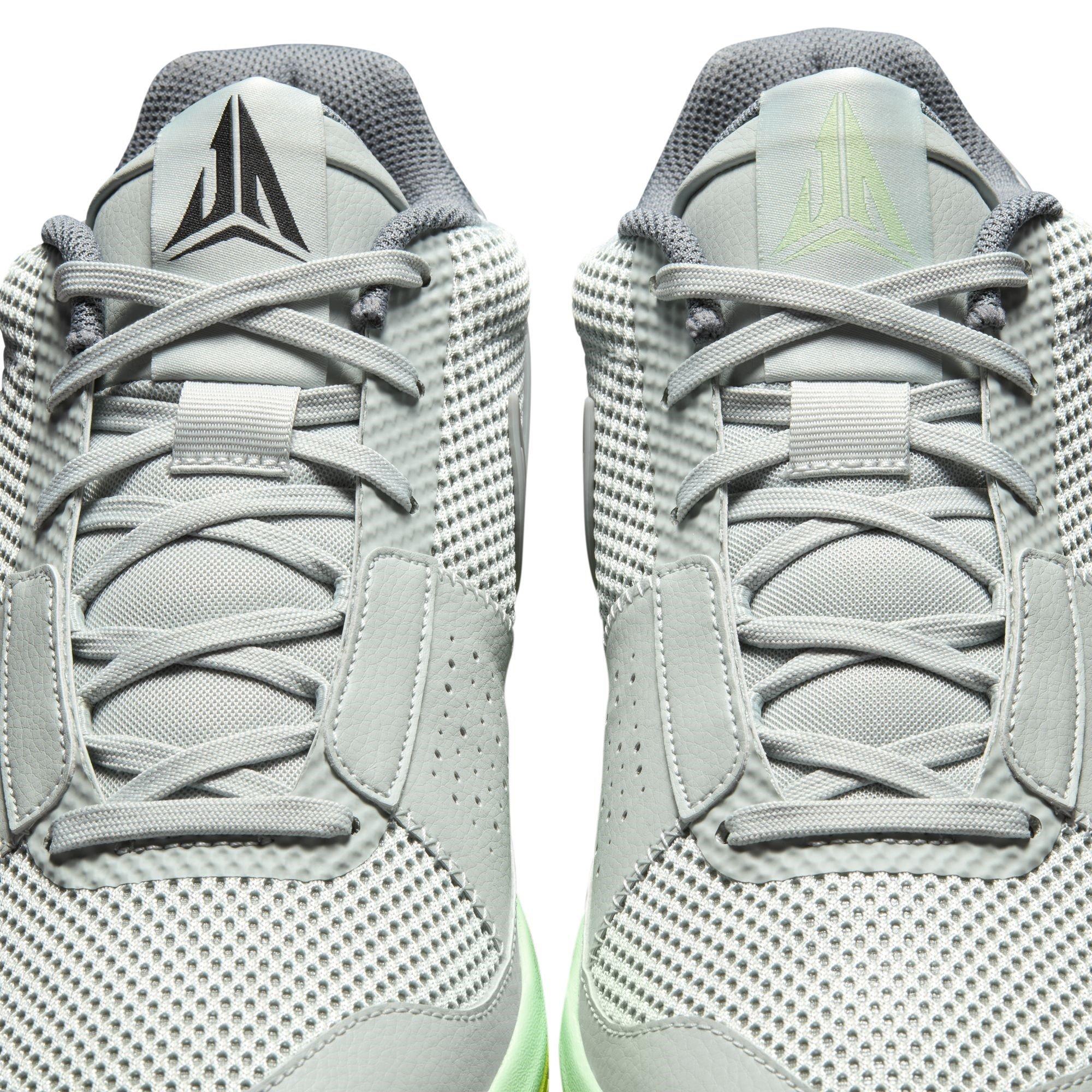 Light Silver - Nike - Men's Basketball Trainers - 10