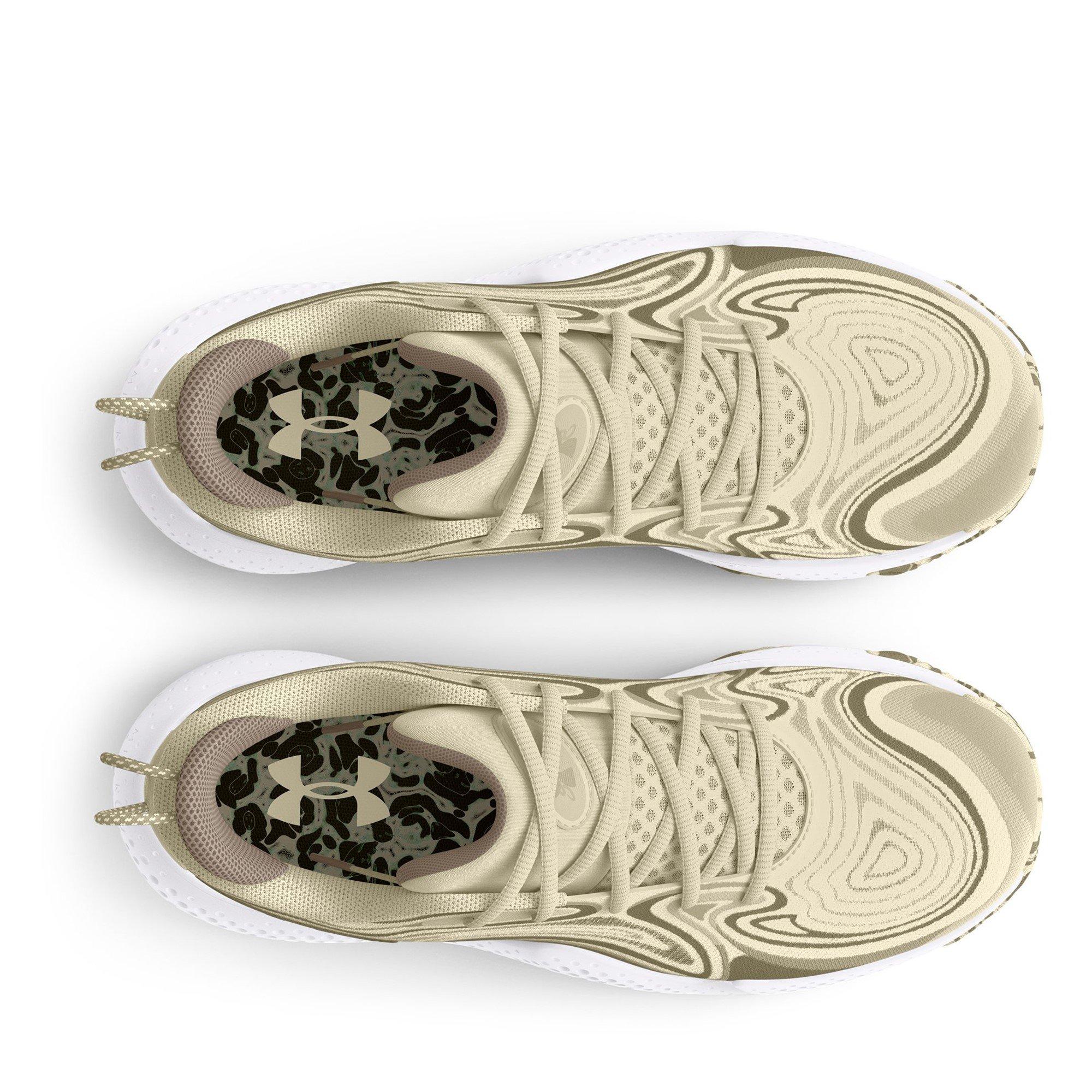 Brown - Under Armour - Spawn Camo Basketball Trainers - 4